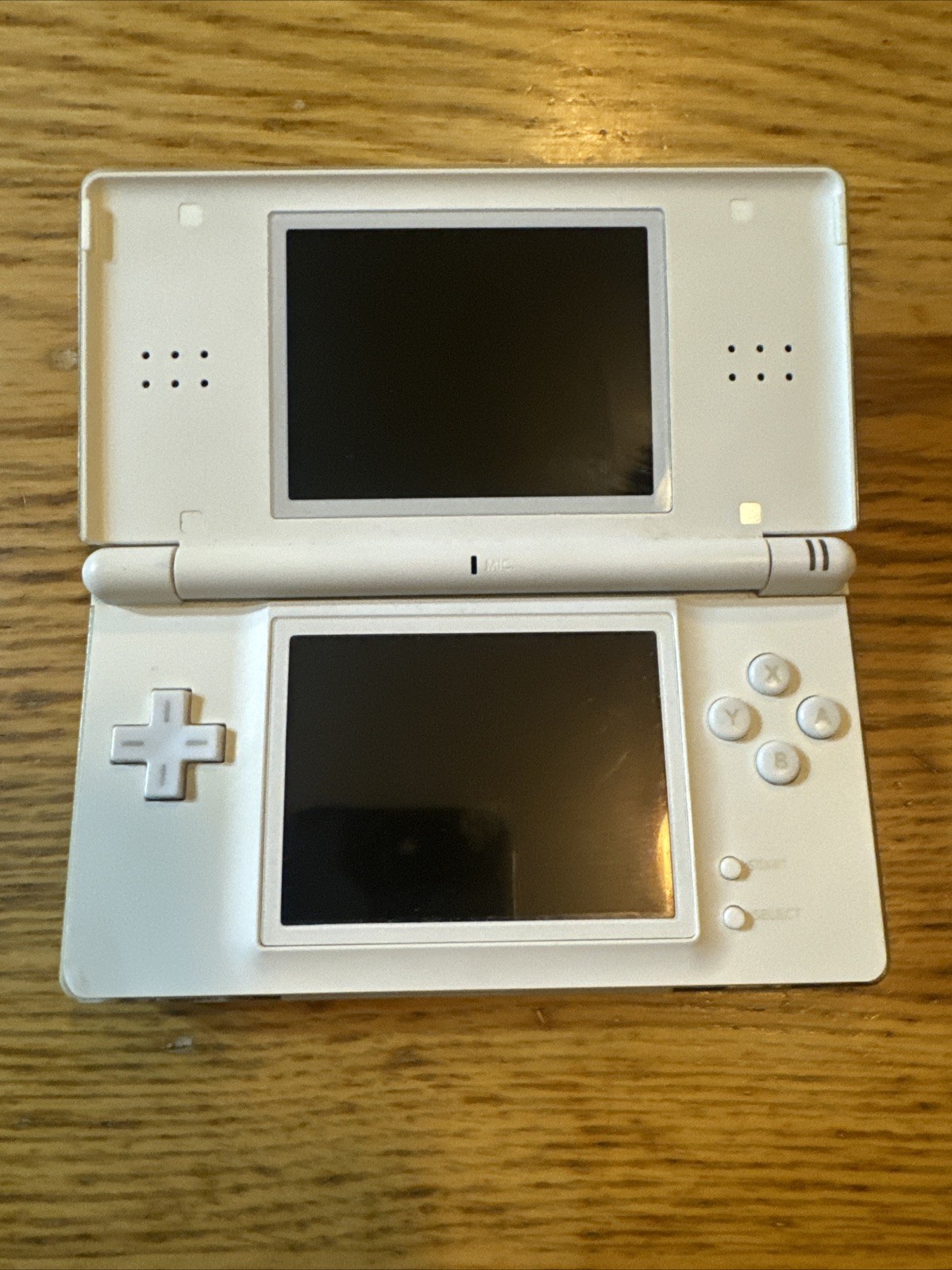 Nintendo DS Lite – Crystal White – Tested & Working, W/ Blue Stylus, NO CHARGER