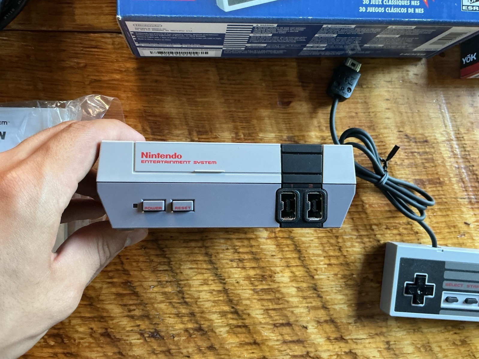 Authentic NES Classic Edition Console CIB 30 Games- Complete w/ extra controller