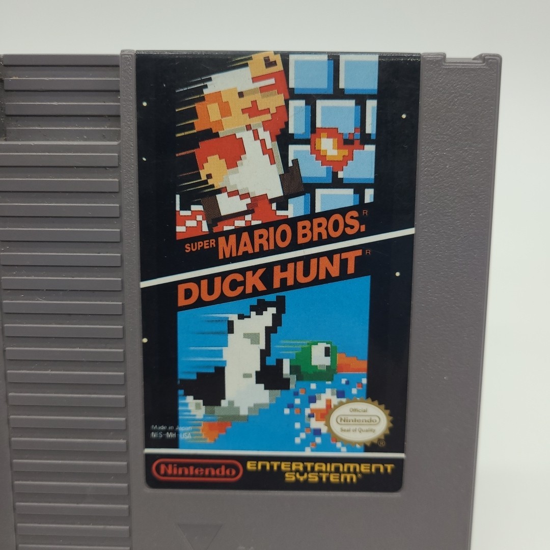 Nintendo NES Action Set Home Console With Box & Styrofoam No Paperwork Tested