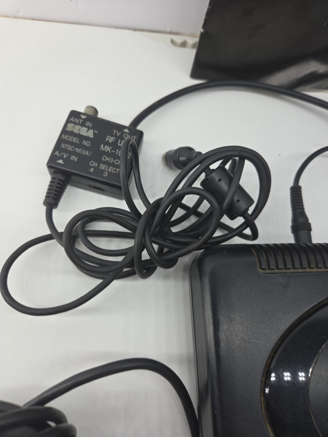 Sega MK-1631 Genesis 1 Console Complete System. All Original – Box Included