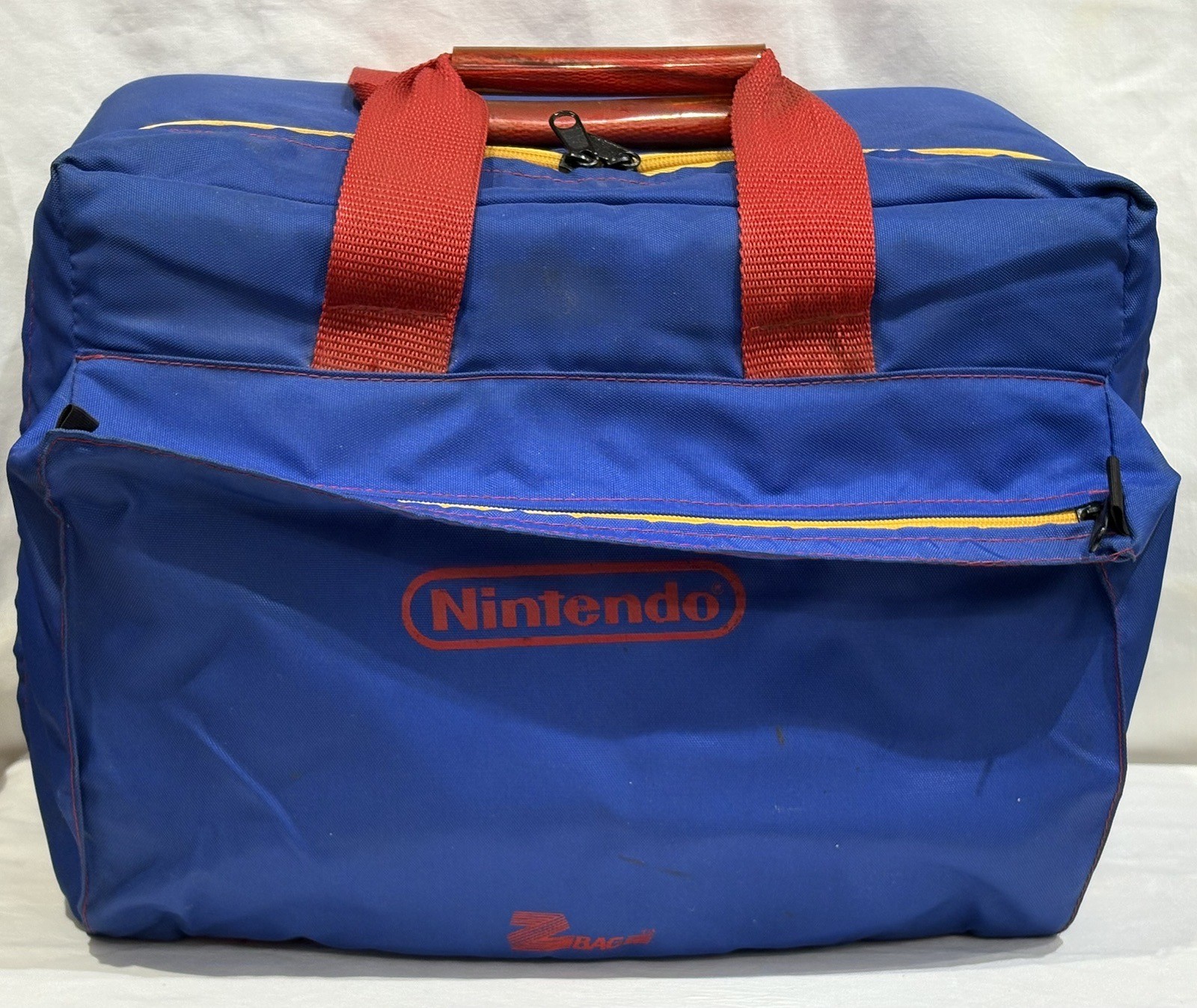 Nintendo Entertainment System Gaming Set with Console, 9 Games -Zapper Carry Bag