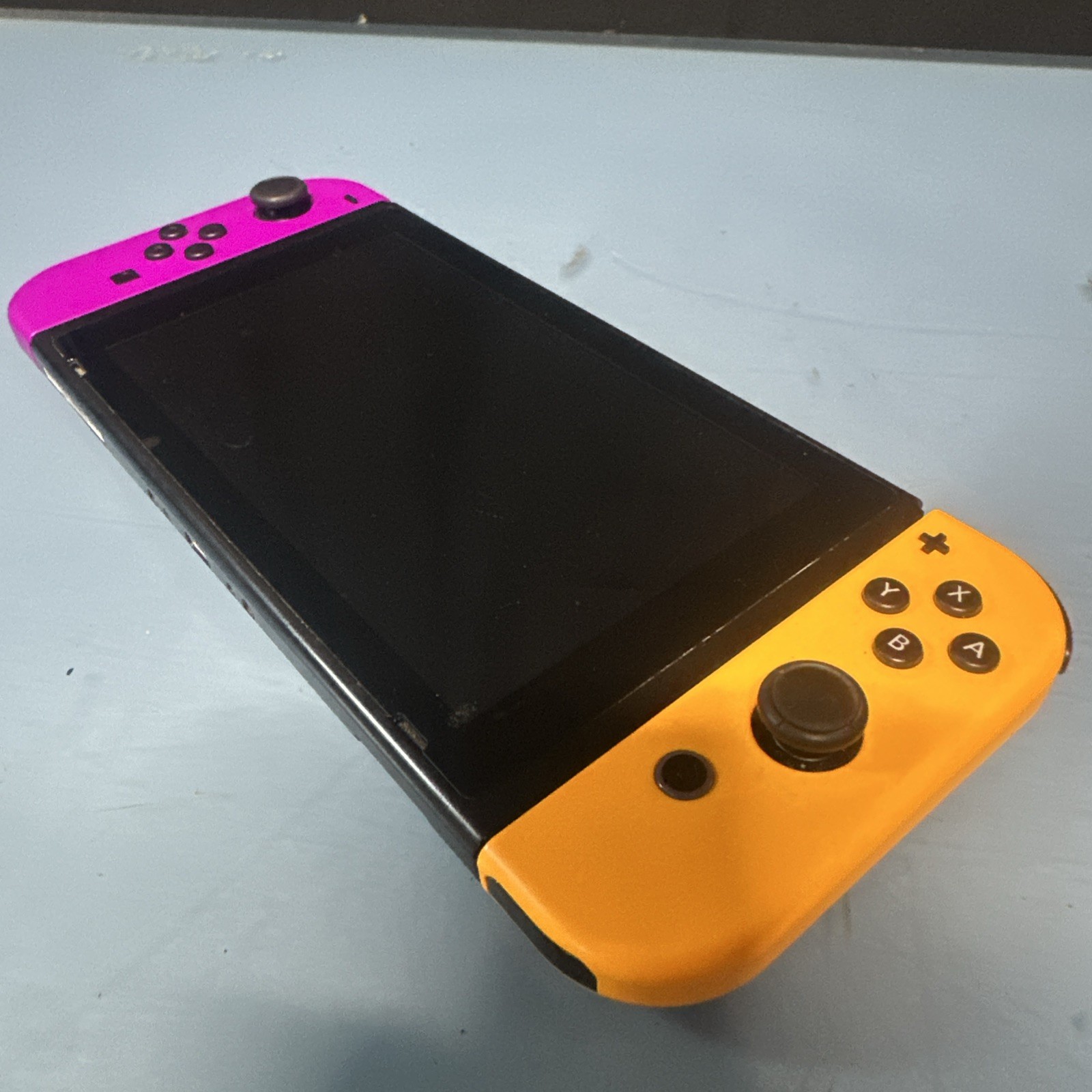 Nintendo Switch HAC-001(-01) – Tablet – BAD Left Joycon! READ DESC