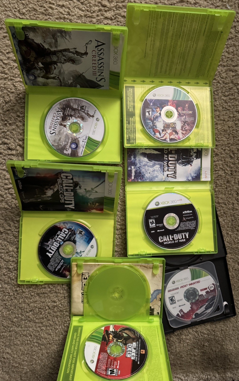Microsoft Xbox 360 E – Model 1538 – W/ 6 GAMES COD, RDR, and more
