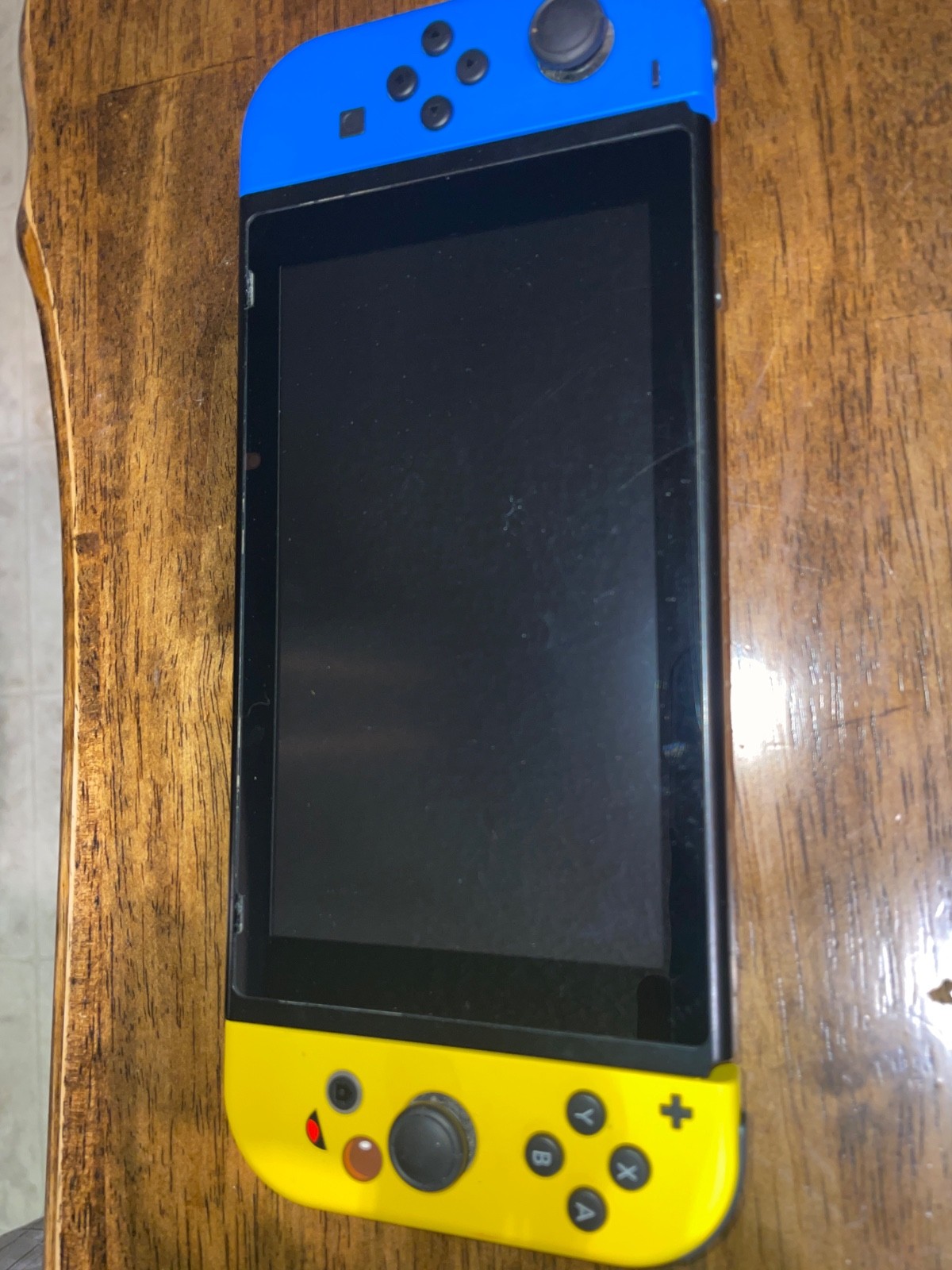 Nintendo Switch 32GB Handheld Console – Neon Red/Neon Blue