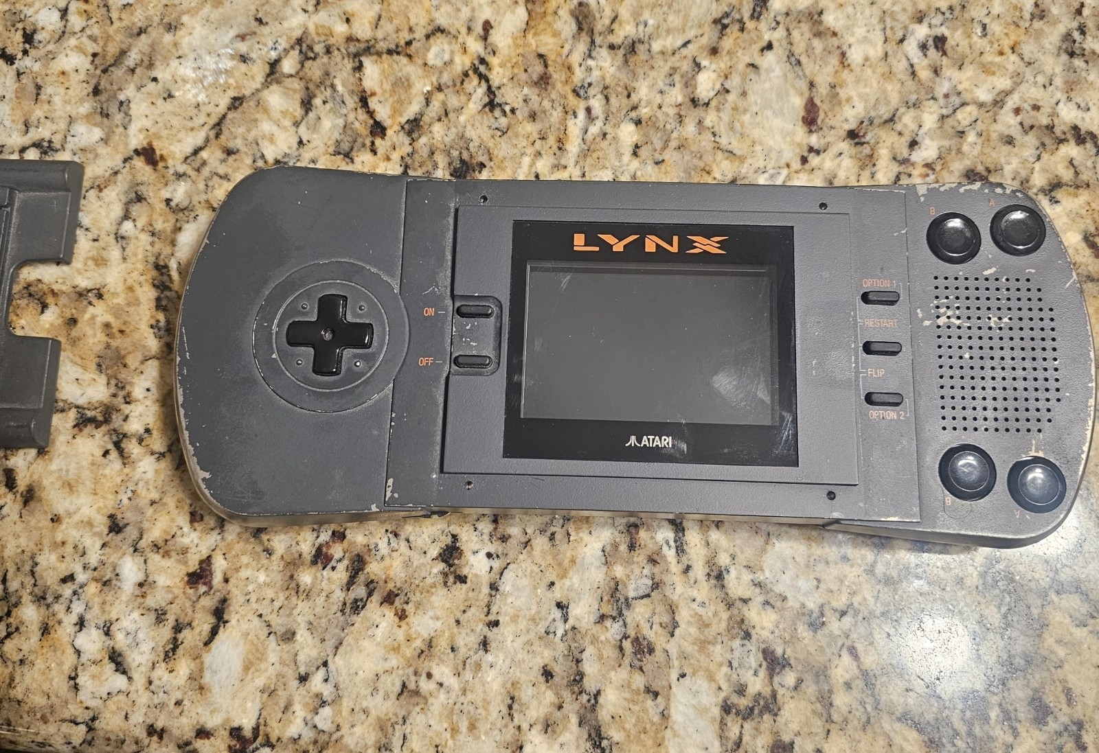 Atari Lynx ~ Model 1 ~ Handheld Console + Game used