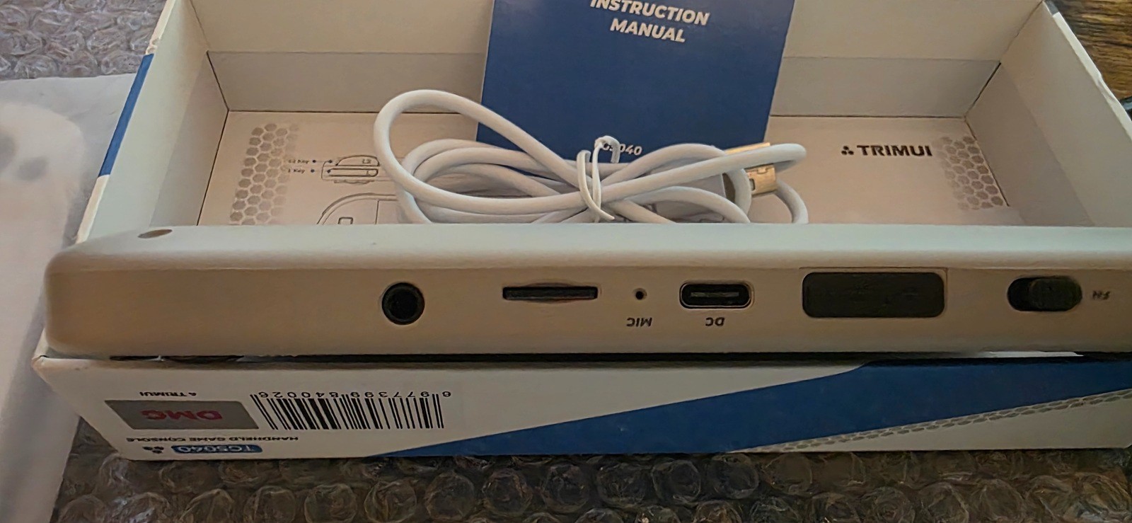 Trimui Smart Pro – Great Condition – Oob 256GB Card – Includes 3D‑Printer Grip
