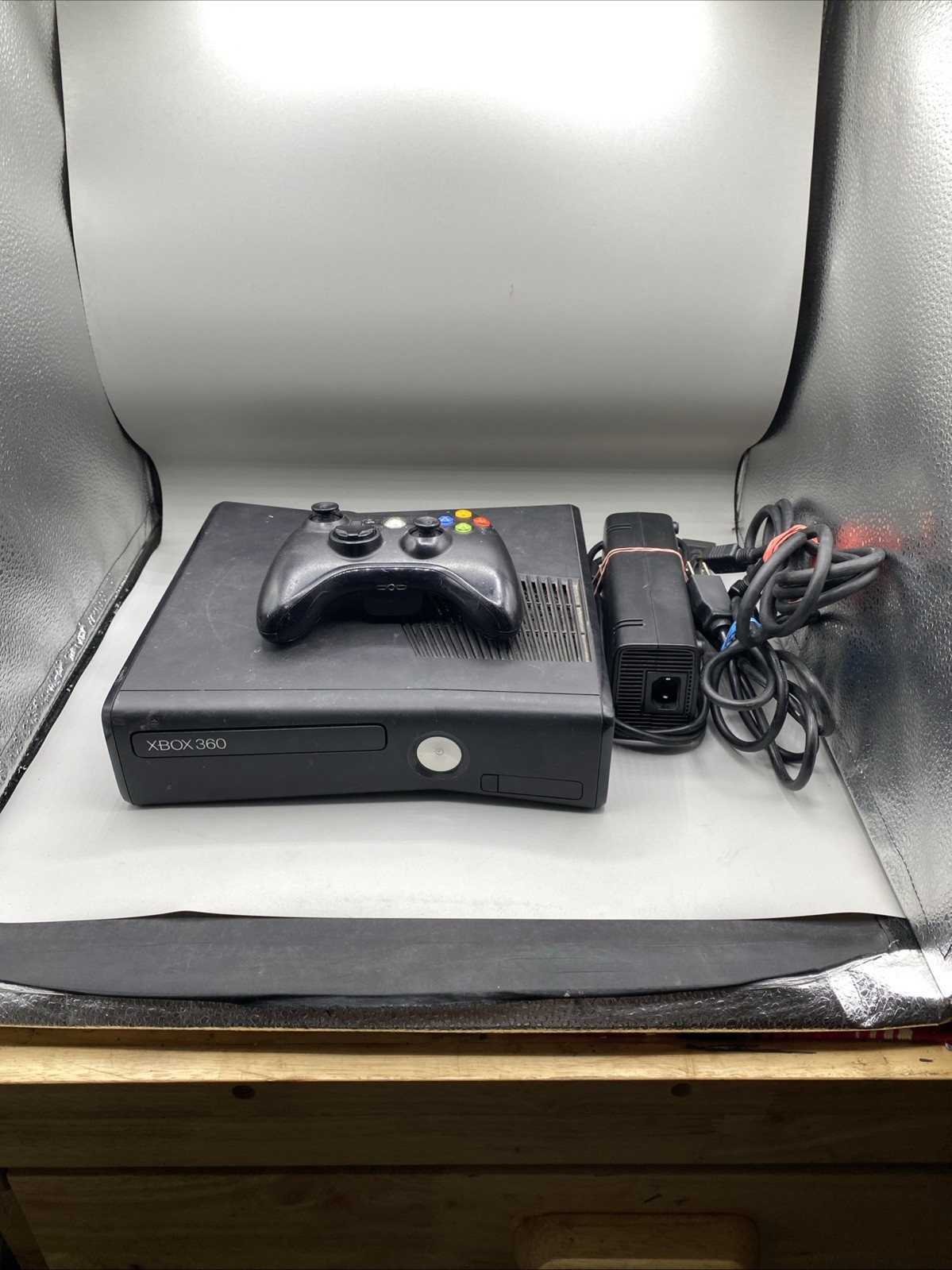 Xbox 360 S Console Model 1439 Bundle TESTED W/Controller & Cables Flaws