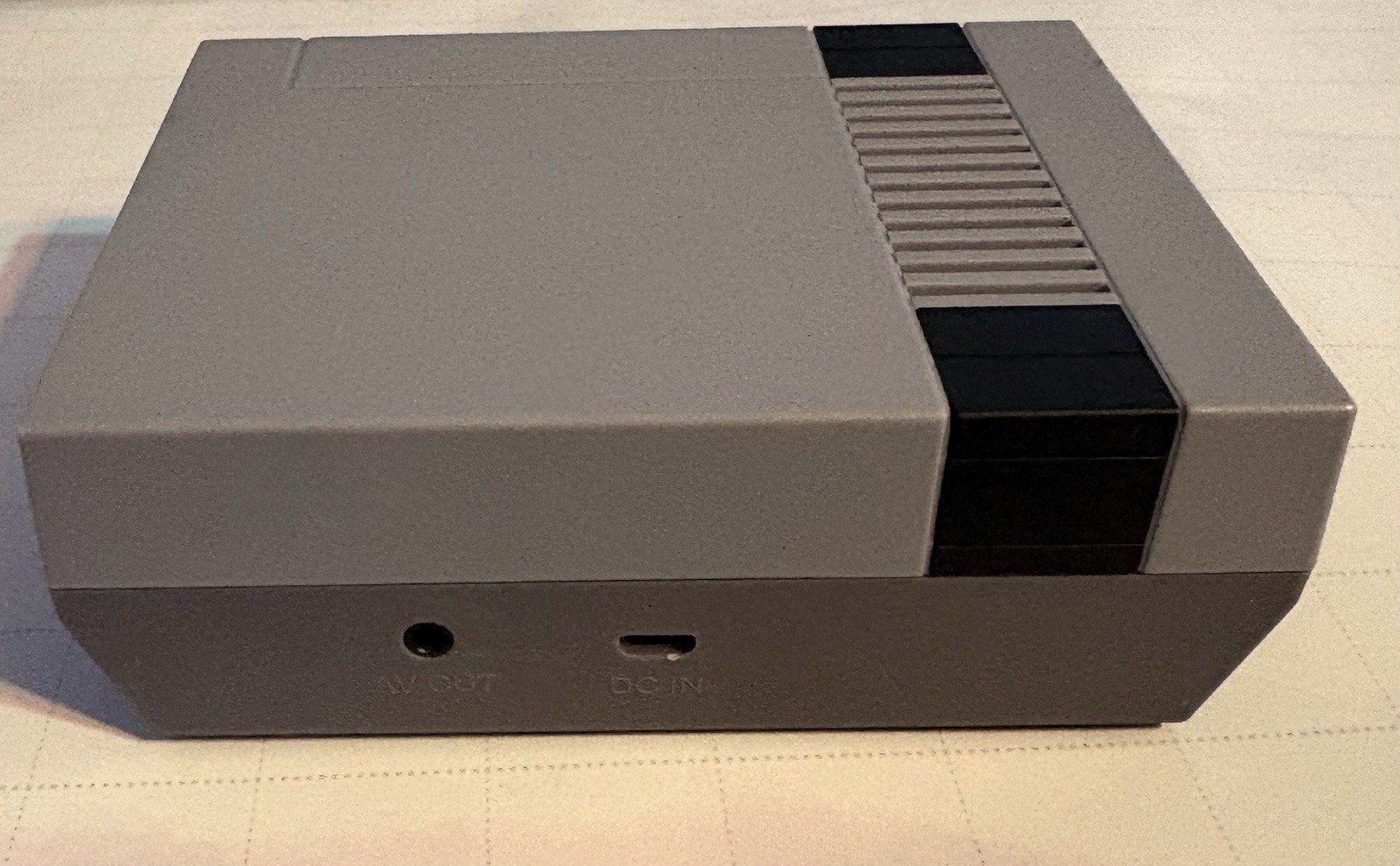 Mini-NES-Style Home Console Gray/Black, 2 Controllers, RCA/USB, Multilingual