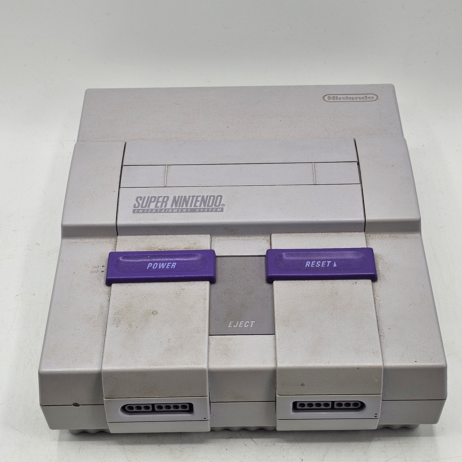 Nintendo SNES Console w/ 2 Controllers, Power Cord & Ken Griffey Jr MLB Untested