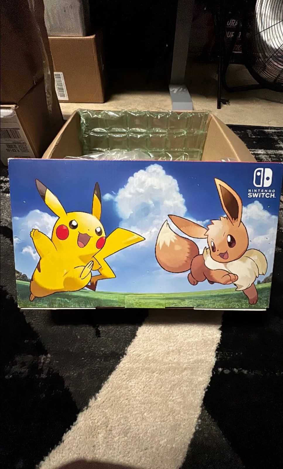 Nintendo Switch Console Let’s Go Pikachu! + Poke Ball Plus Edition