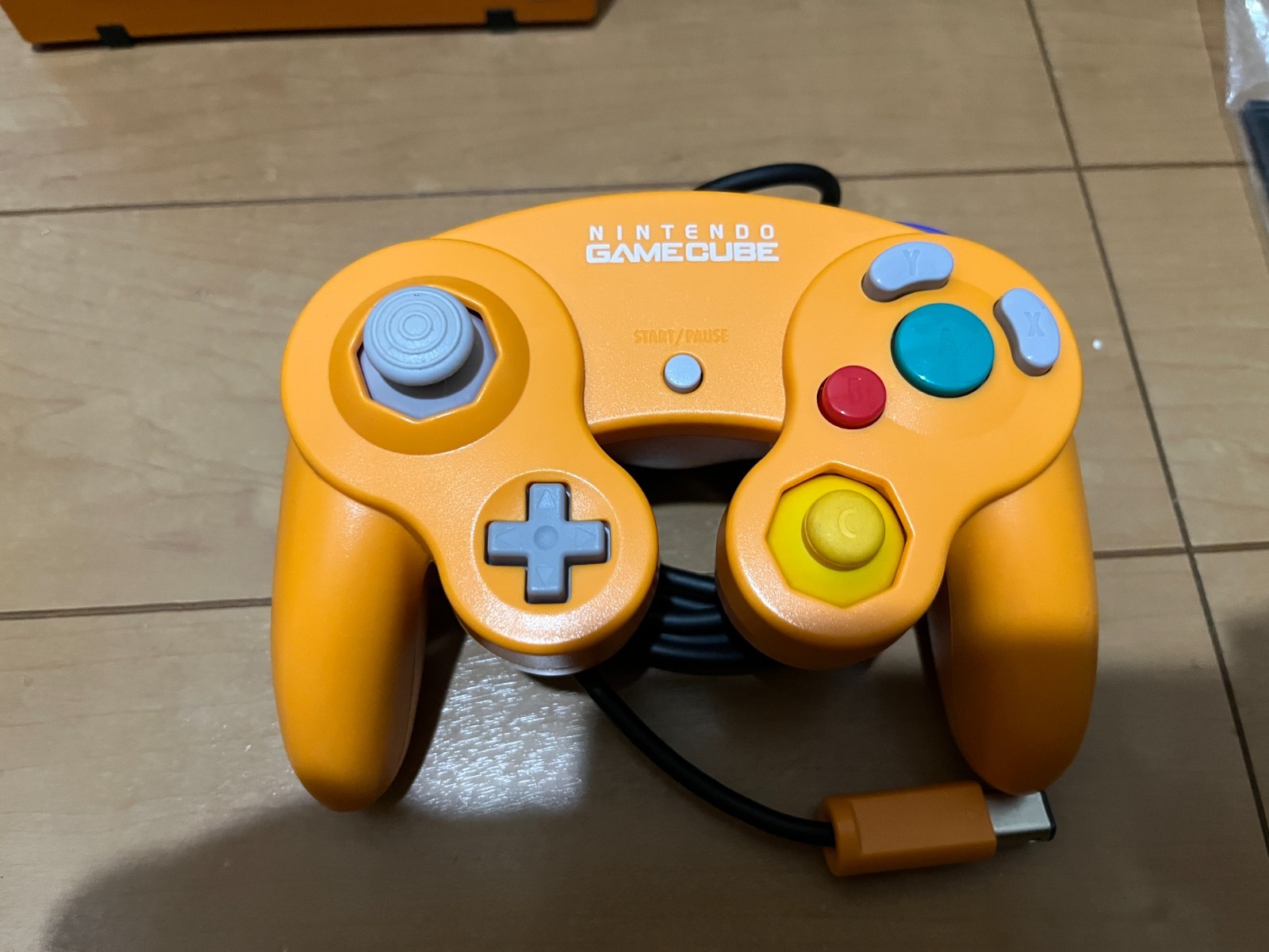 Nintendo GameCube Console & Controller Orange Color with BOX Japan 0320
