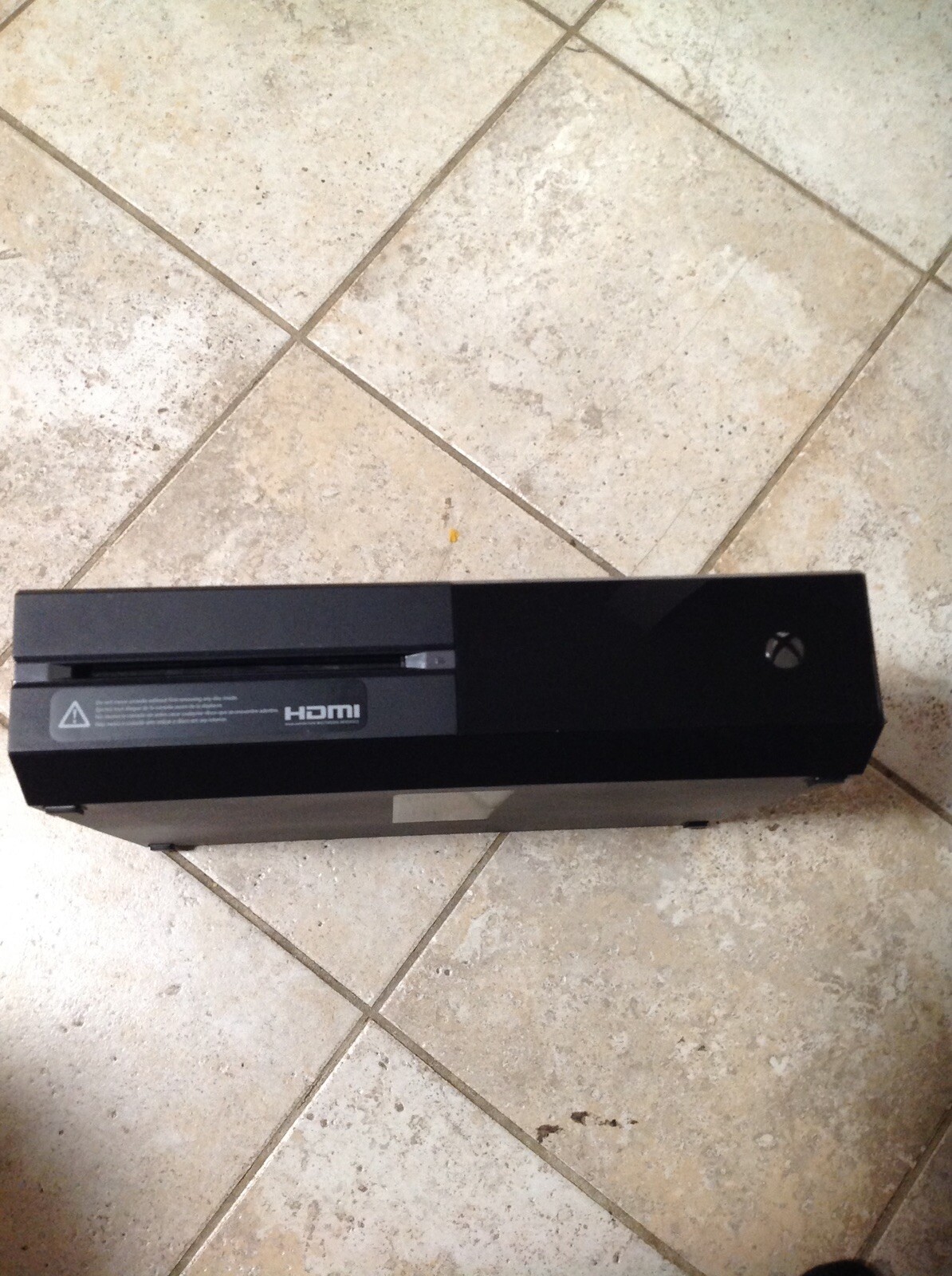 Microsoft Xbox One with Kinect 500GB Black Console – 7UV-00077
