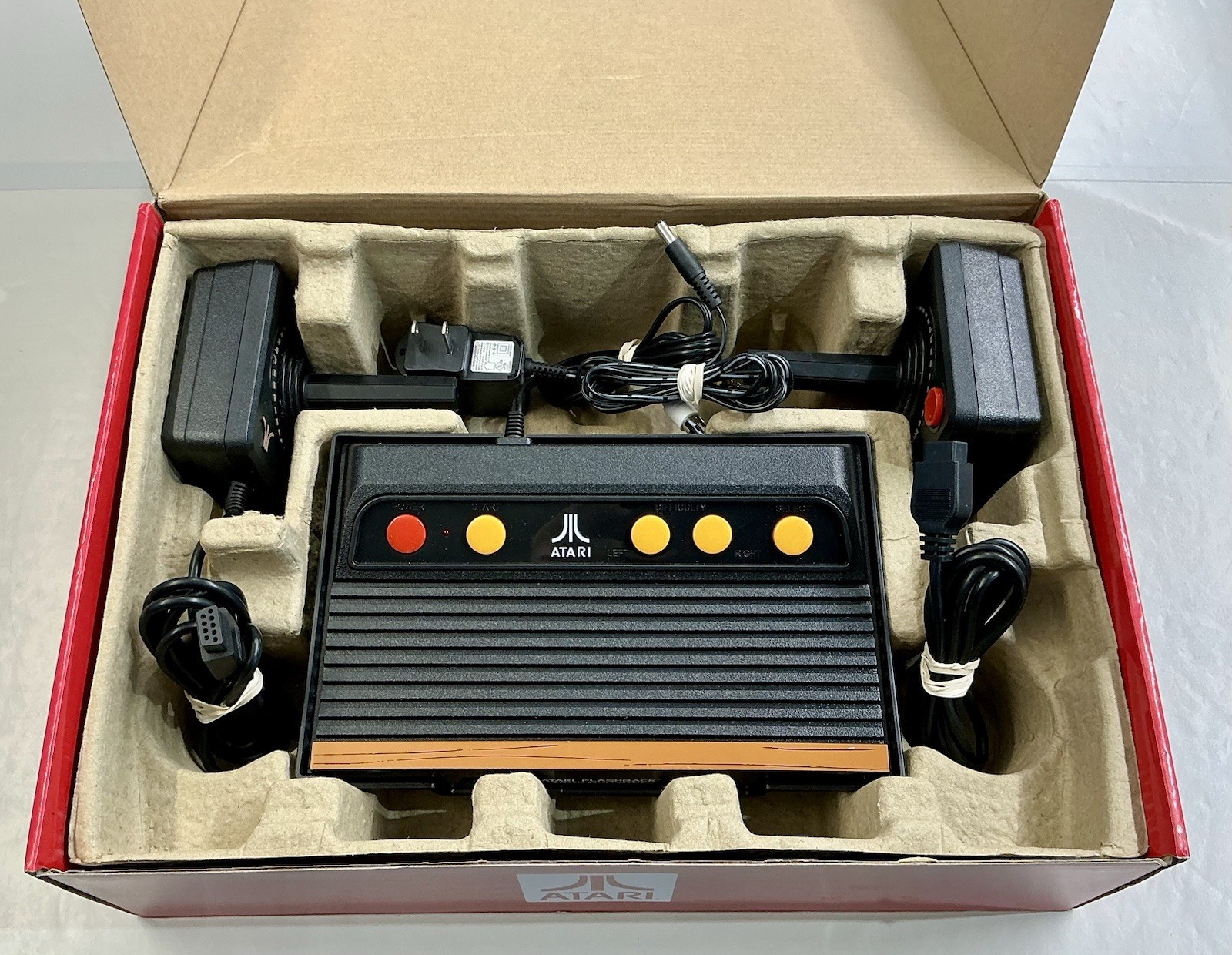 Atari Flashback w/ Box 105 Built In Games 40th Anniversary Atari 2 Controllers