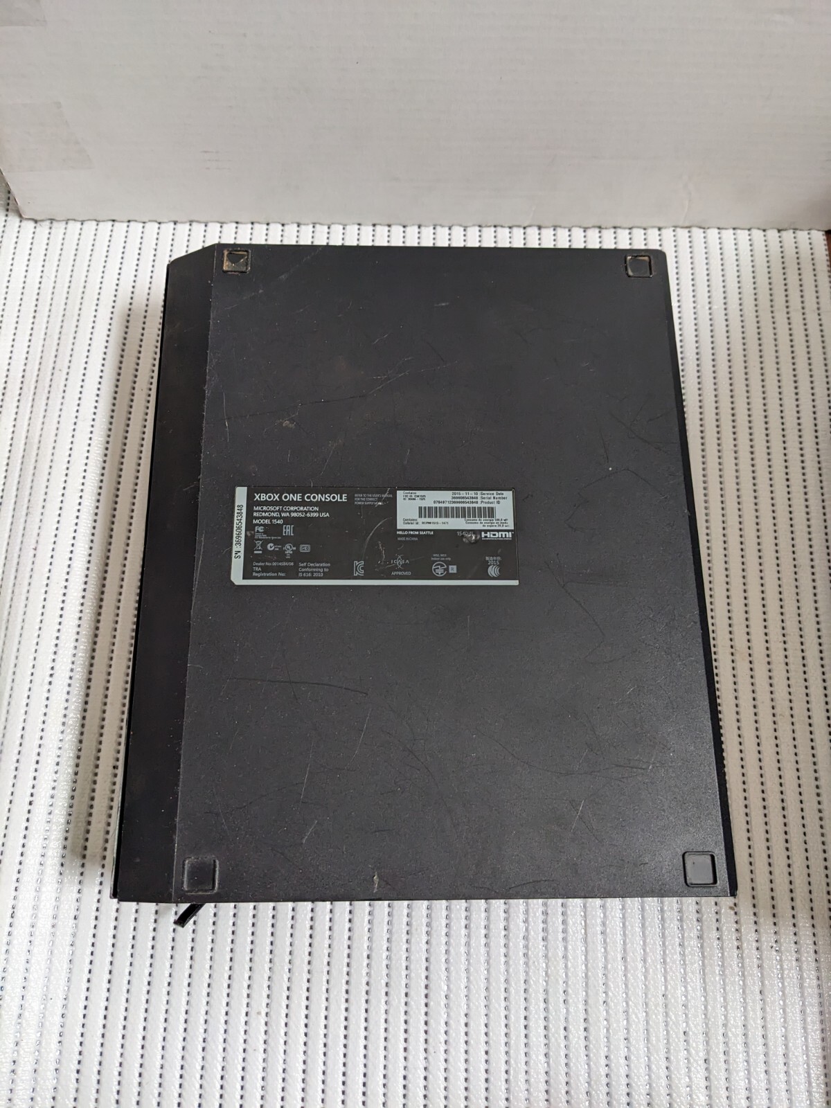 Microsoft Xbox One 500 GB Model 1540 Selling As Is For Parts or Repair