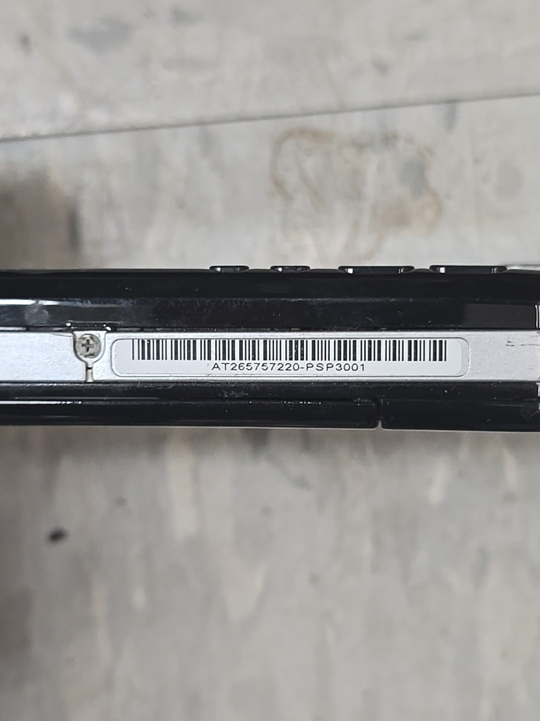 PSP 1000(F33)(READ DESCRIPTION)