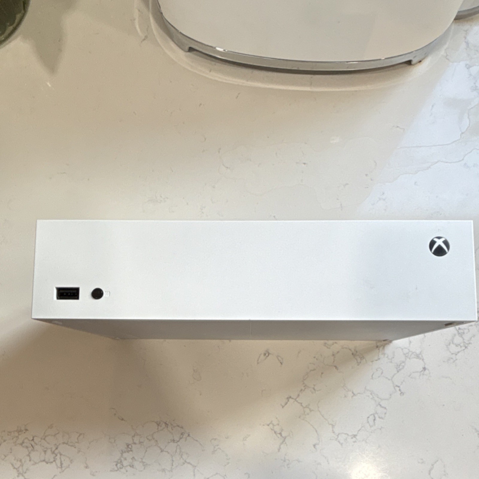 Microsoft Xbox Series S Home Console White Storage Expansion HDMI USB-A Ethernet