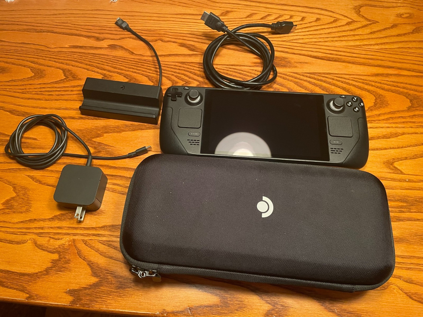 BUNDLE: Excellent condition Valve Steam Deck + 512GB SD + Dock