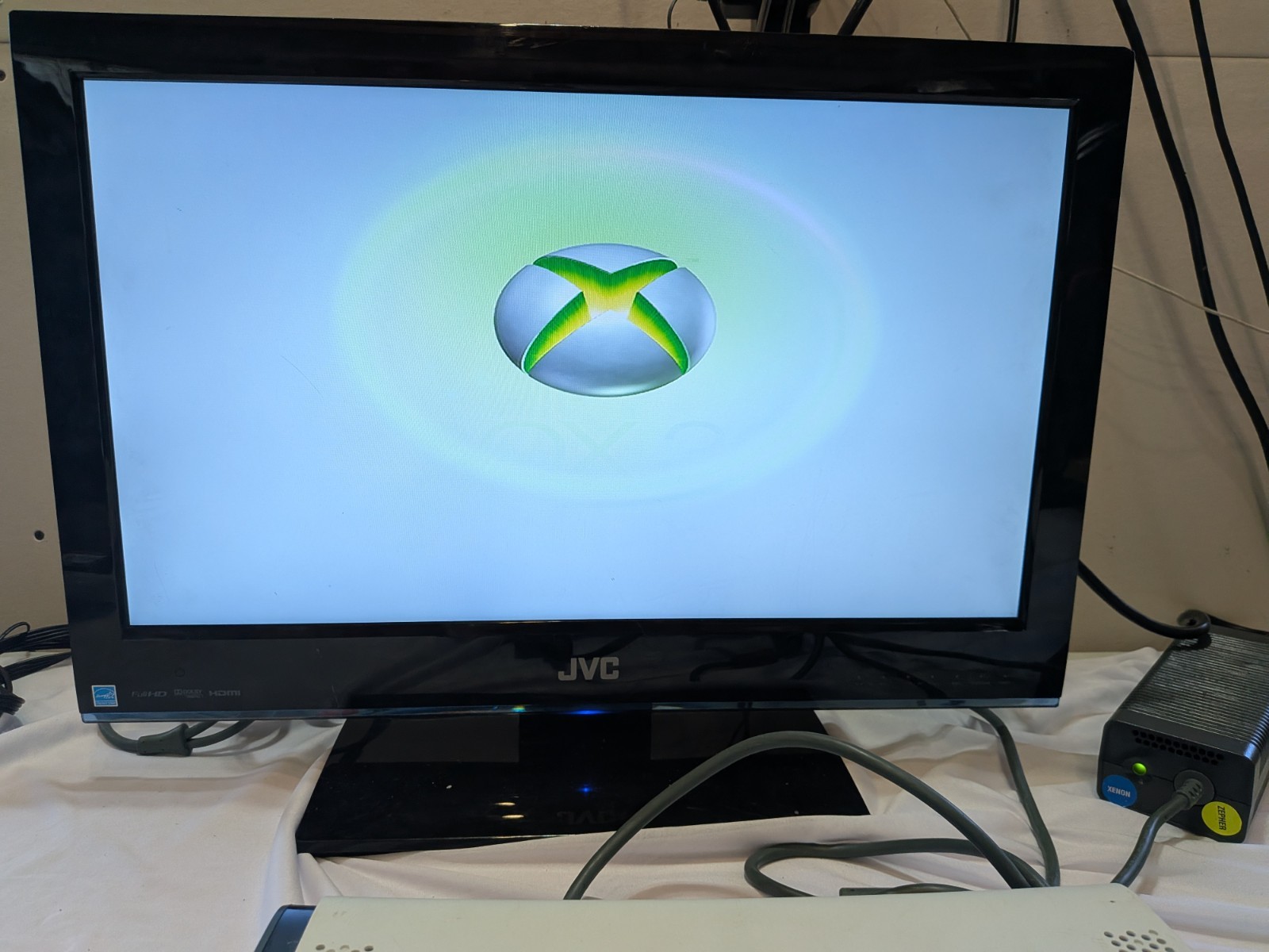 Microsoft Xbox 360 Console with Blades dashboard (2006 Xenon Motherboard) Tested