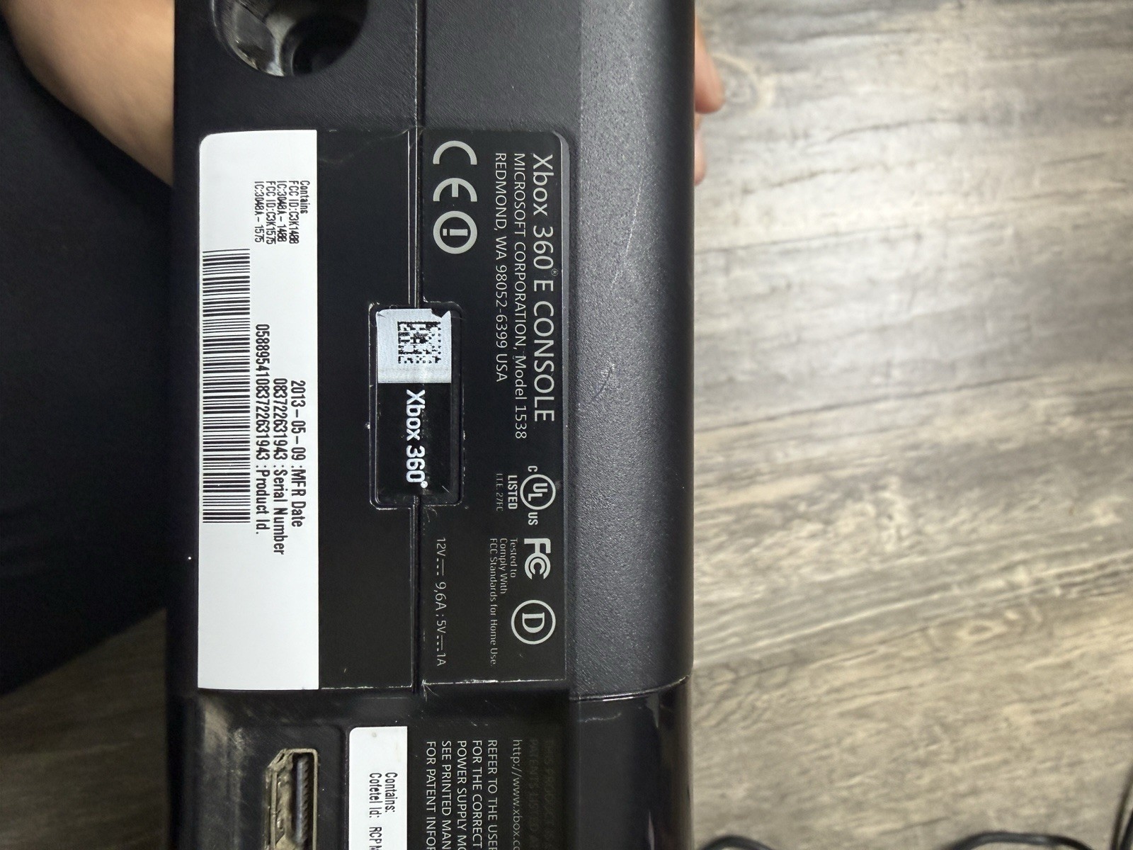 Microsoft Xbox 360 E Game Console – Kinetic, One Controller- No hard drive
