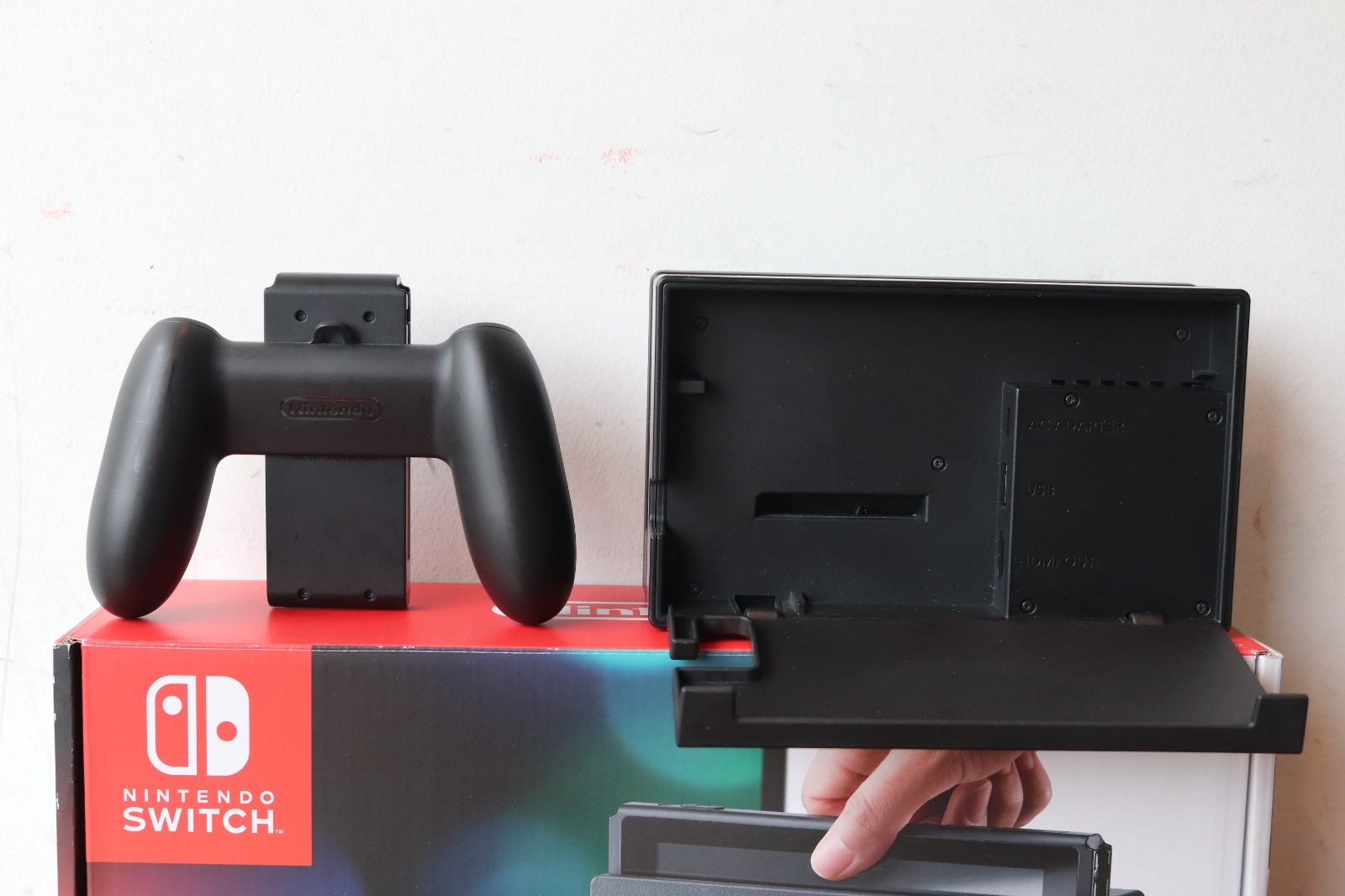 Nintendo Switch 32GB Handheld Console – Neon Red