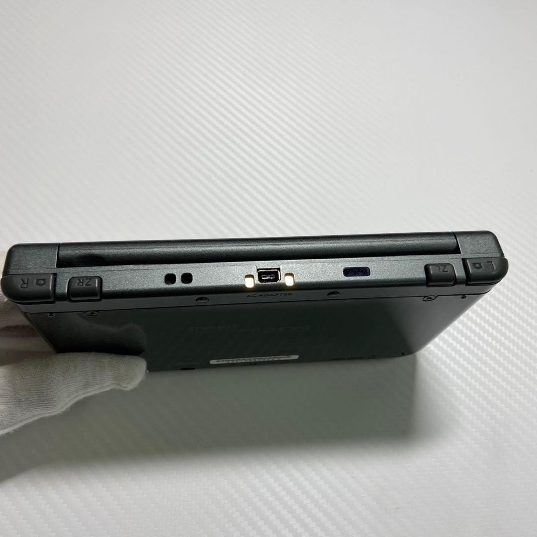 Nintendo New 3DS LL Metallic Black Complete in Box CIB Charger Manuals 6950