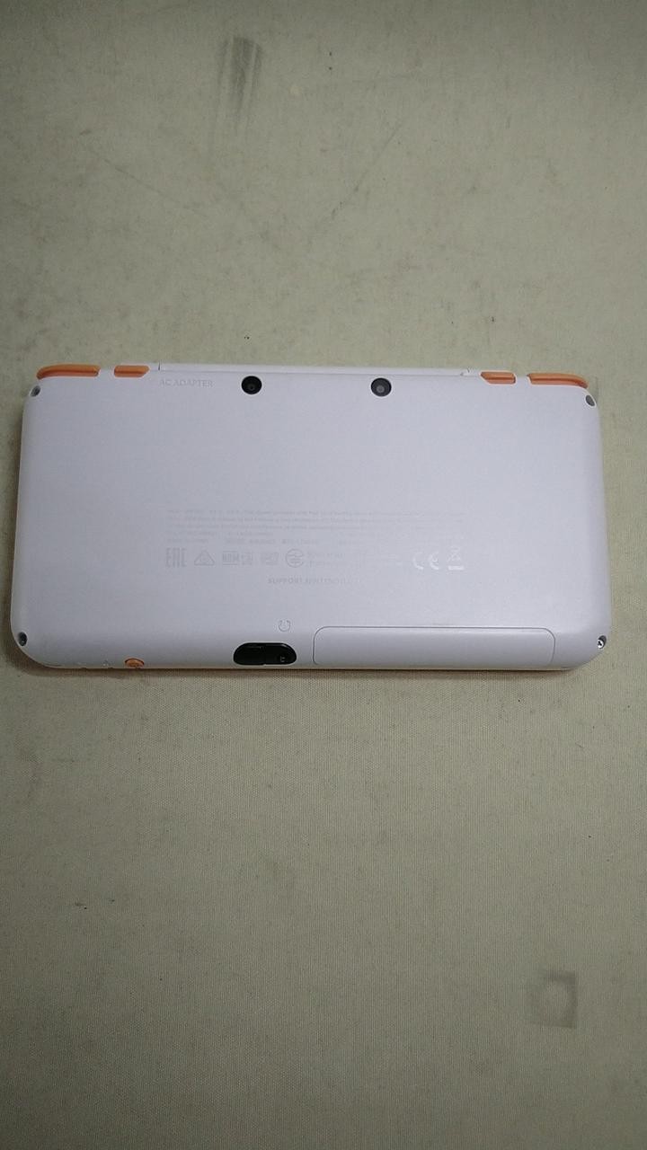 Nintendo New 2DS LL JAN-001 Handheld Console White Orange Japan Import