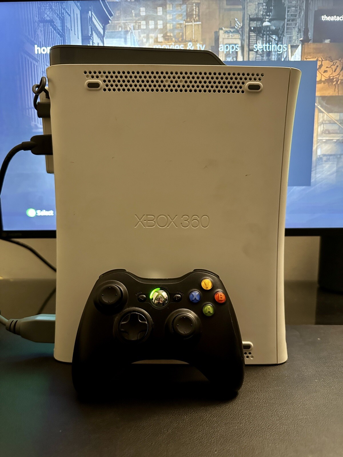 Microsoft Xbox 360 Pro System Bundle 60GB Wireless Controller, Games Included