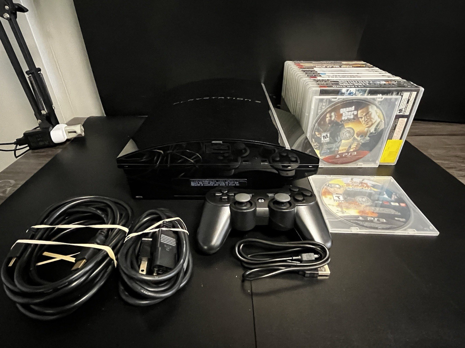 SONY PS3 CONSOLE Bundle: 40GB CONSOLE Model:CECHG01,Controller, Wires & 25 Games