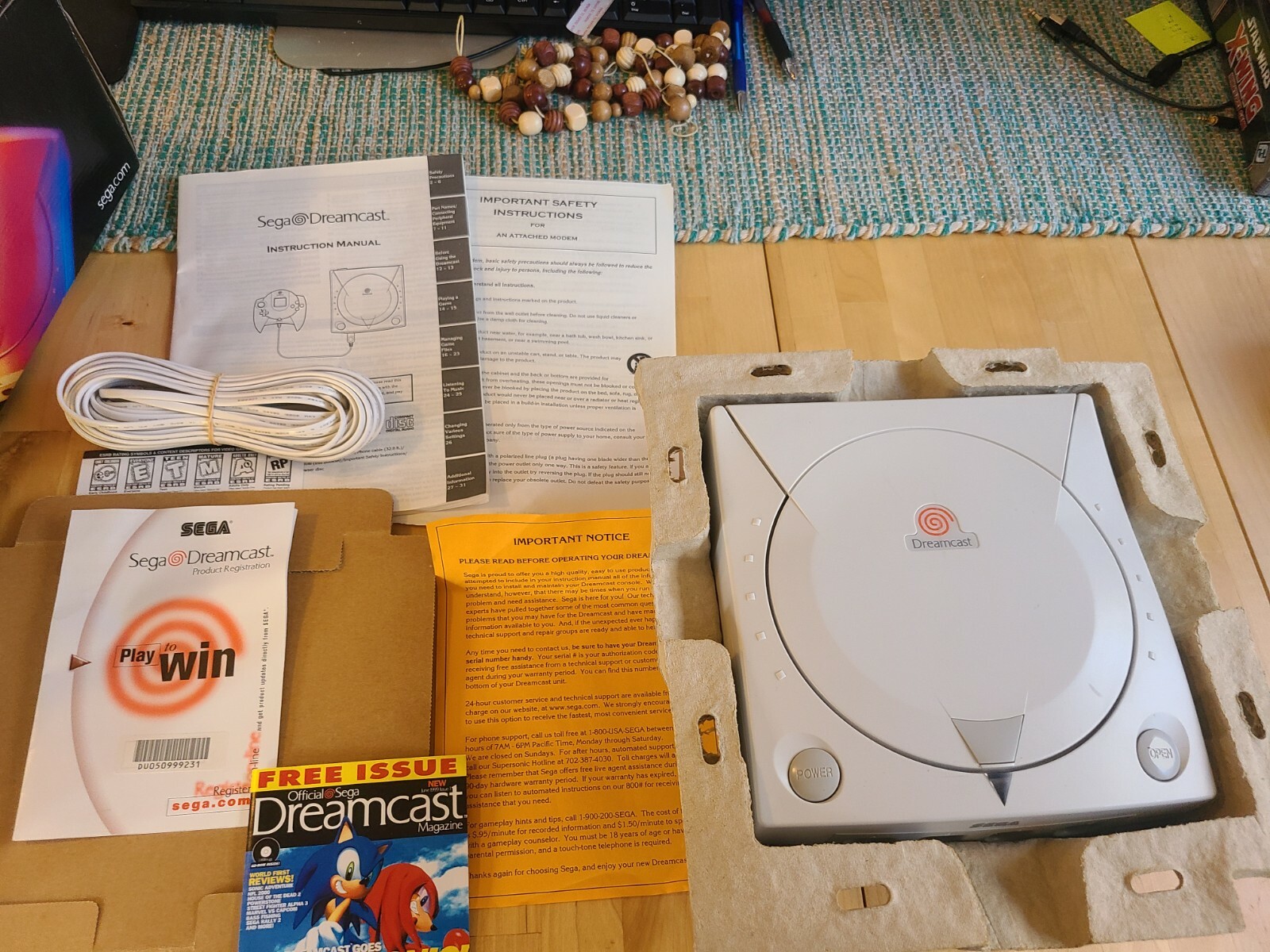 ⭐ Sega Dreamcast System White Console (NTSC) NEAR COMPLETE in Box Papers tested⭐