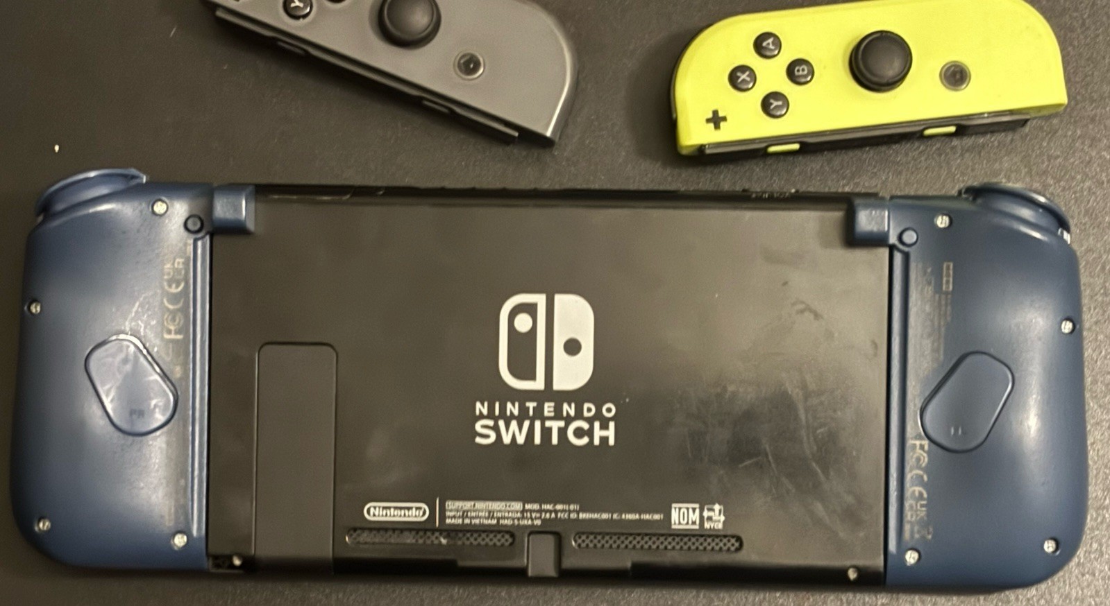 Nintendo Switch 720p USB-C Handheld w/ 4 Joy-Con Controllers Blue/Gray