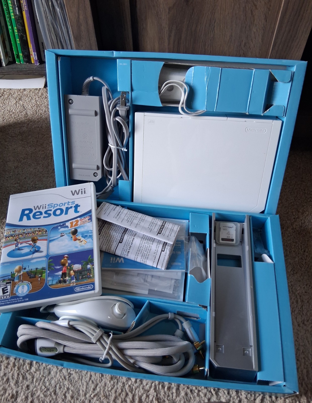​Nintendo Wii Console White Bundle w/ Wii Sports Resort Remote Nunchuck Tested
