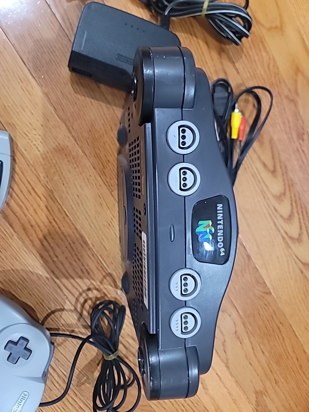 Nintendo 64 N64 Bundle, Perfect Dark, Jumper Pack, and an OEM Controller