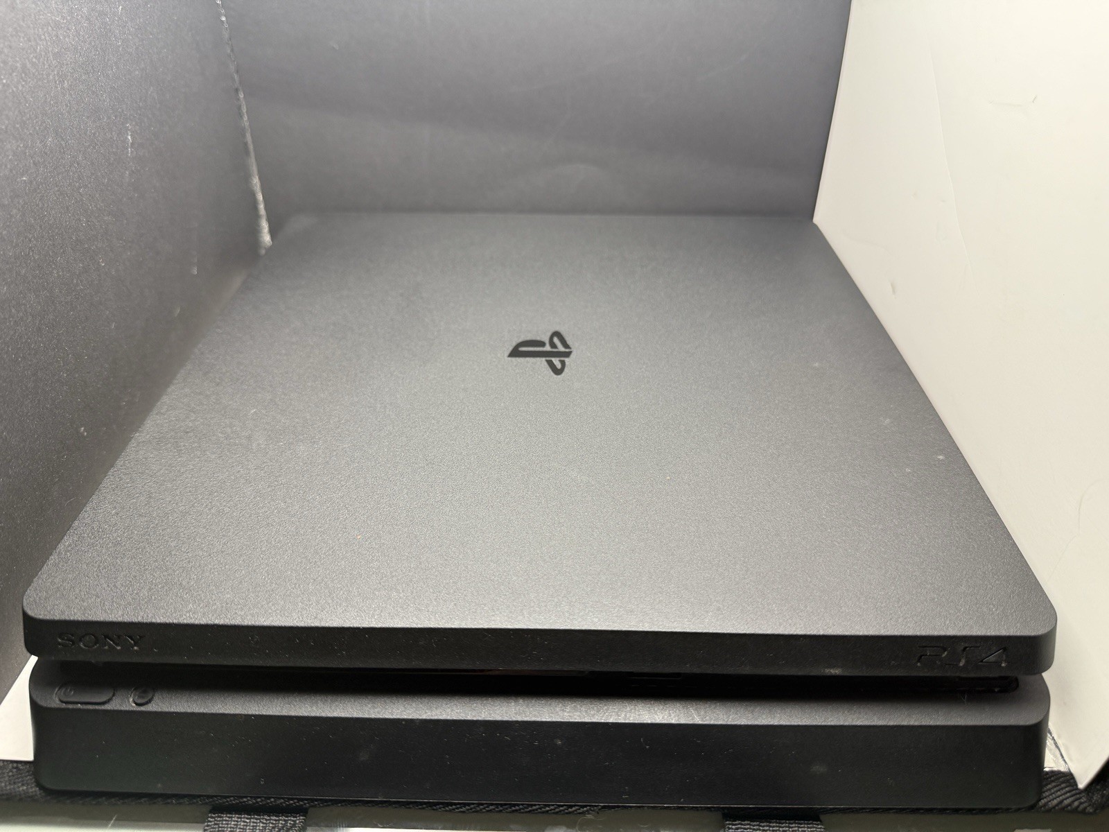Sony PlayStation 4 PS4 Slim 500GB Console (CUH-2015A) v13.50 w/ Cables Tested