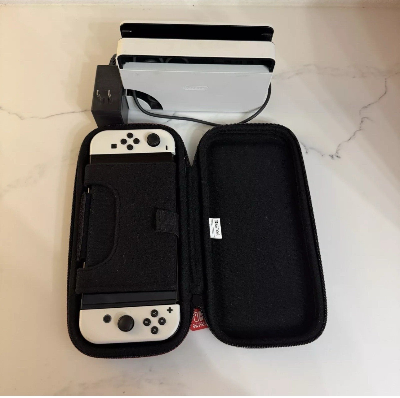 Nintendo Switch oled White Console with games