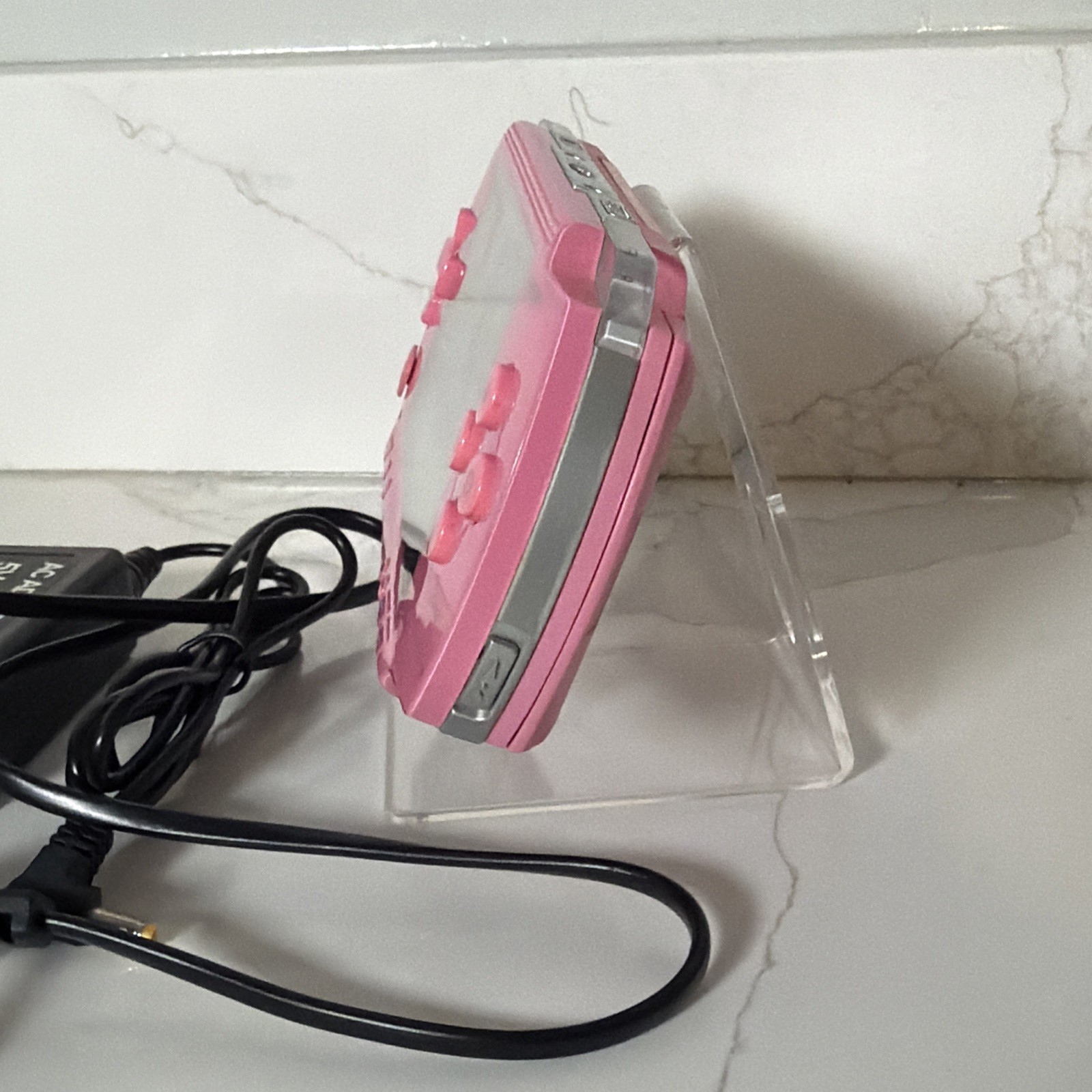 Sony PSP-1000 Handheld Console (Pink) & Charger – Canada Seller