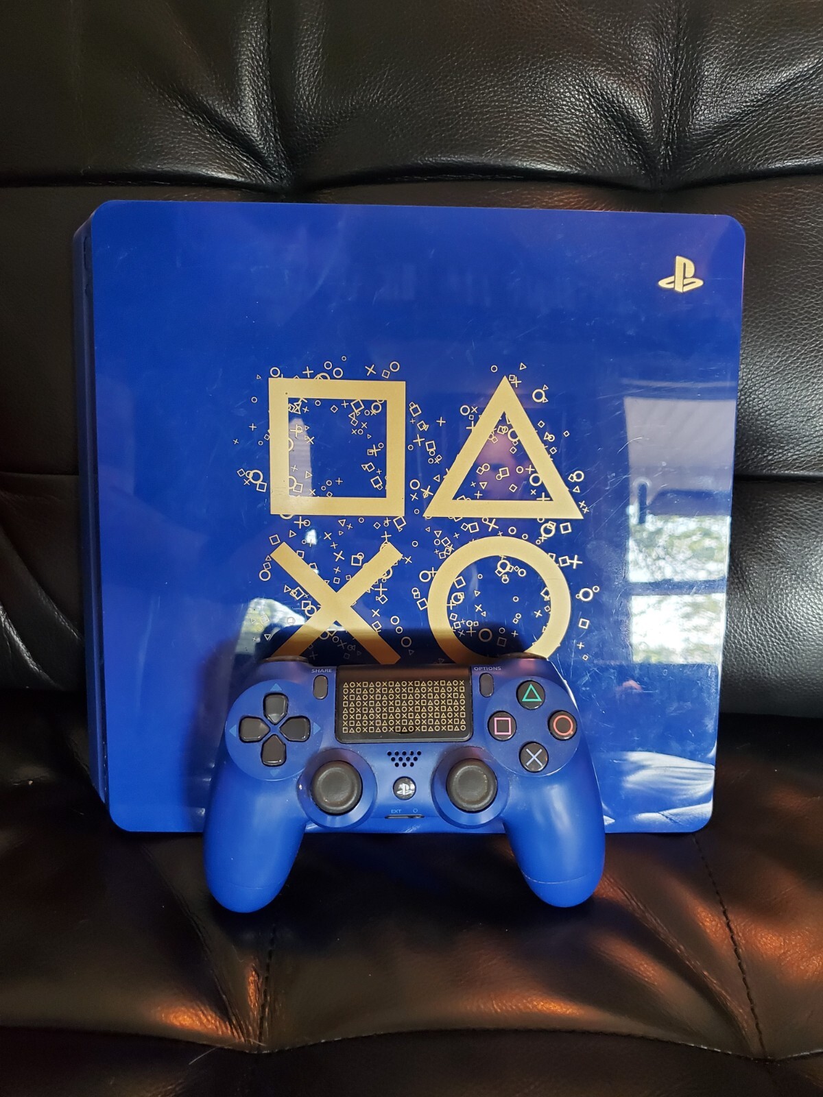 PlayStation 4 Days of Play Limited Edition Blue PS4 w/ Wall Mount WORKS