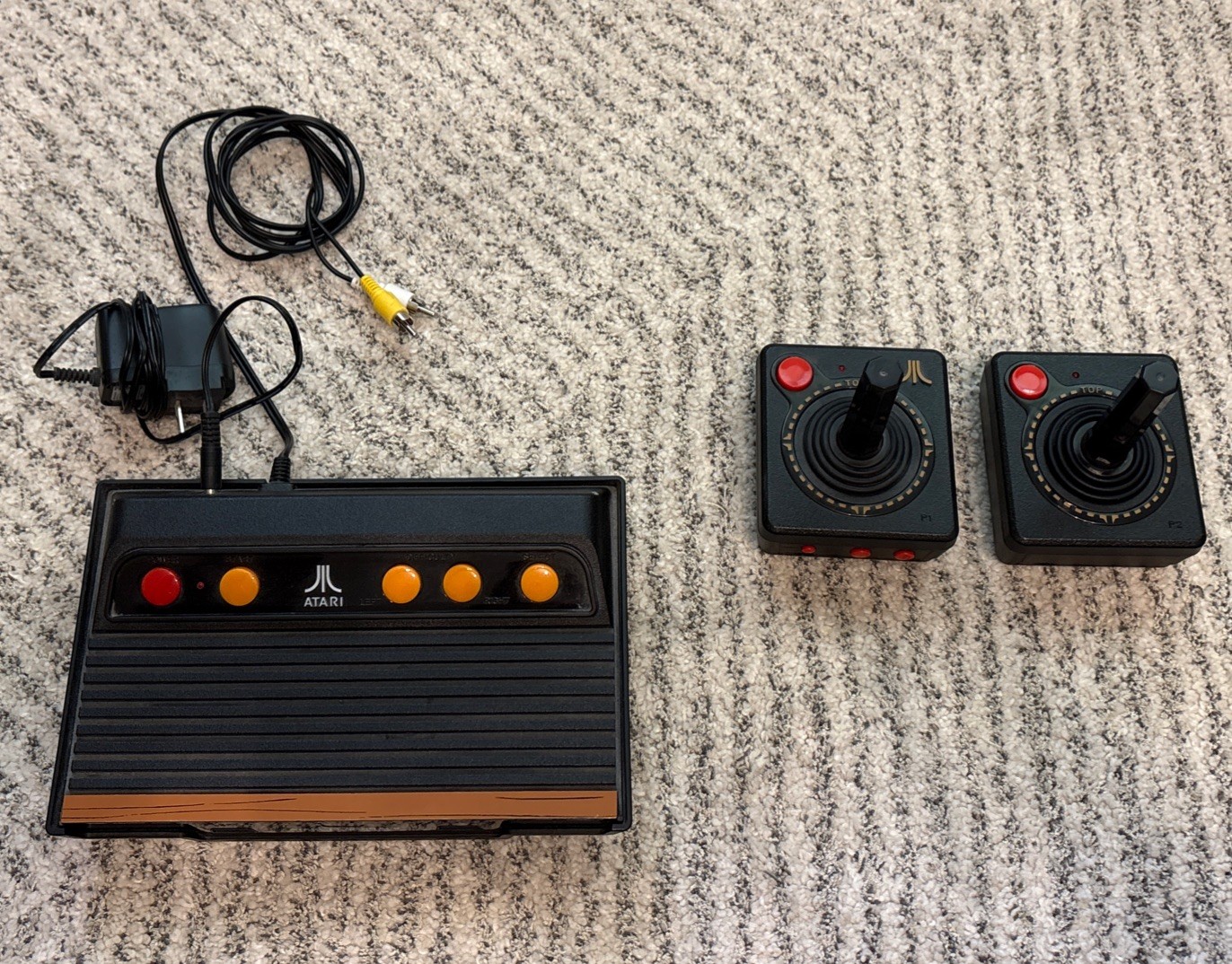 Atari Flashback 5 Classic Game Console + 2 Wireless Joystick Controllers & Cords