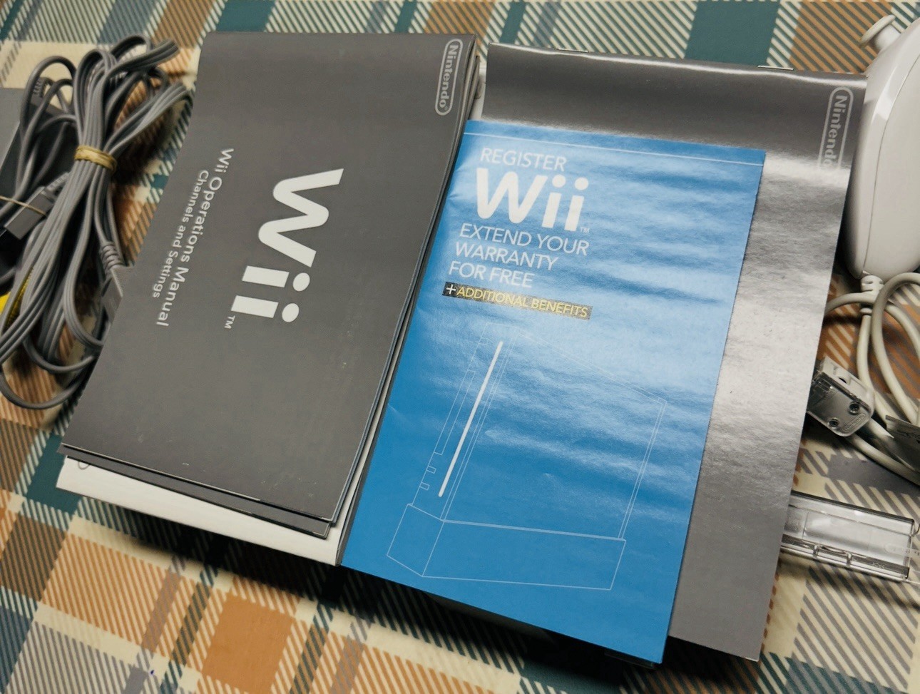 Nintendo Wii Console In Box White Tested/Working Adult Owned Fast Shipping
