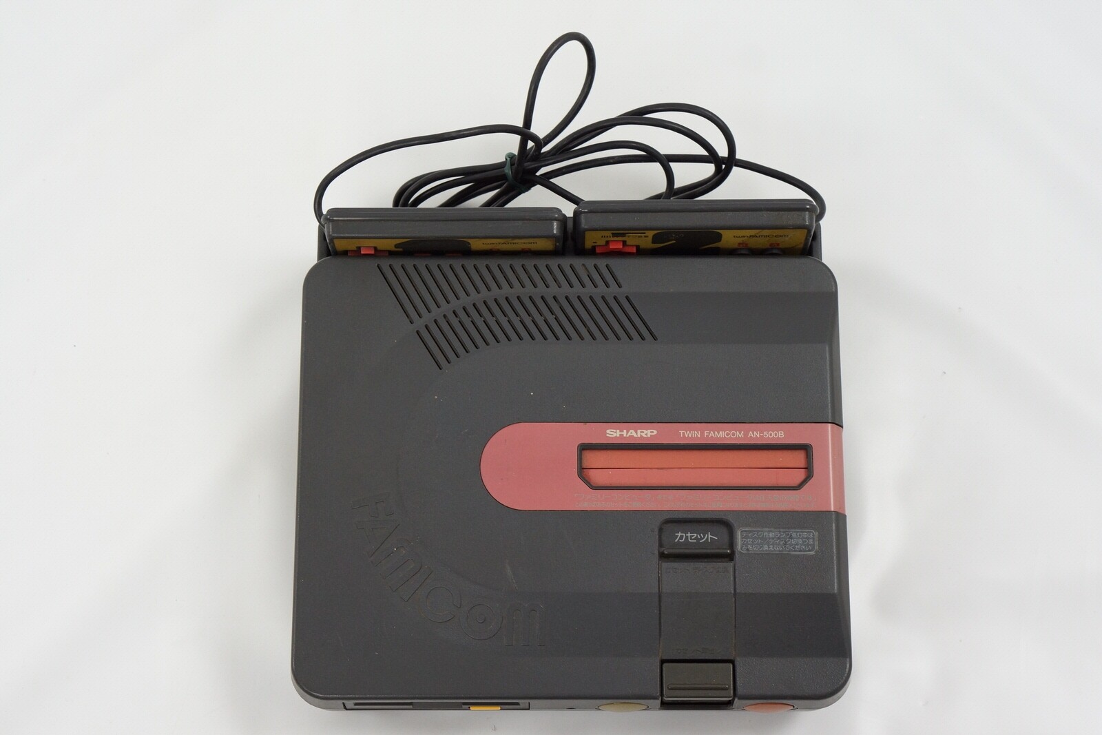 TWIN FAMICOM Console SHARP AN-500B Tested System FREE SHIPPING Game 616182