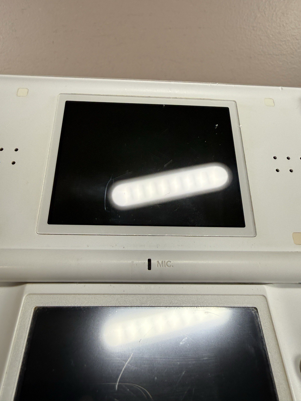 Nintendo DS Lite White Handheld System Only TESTED! *Rough Shape*