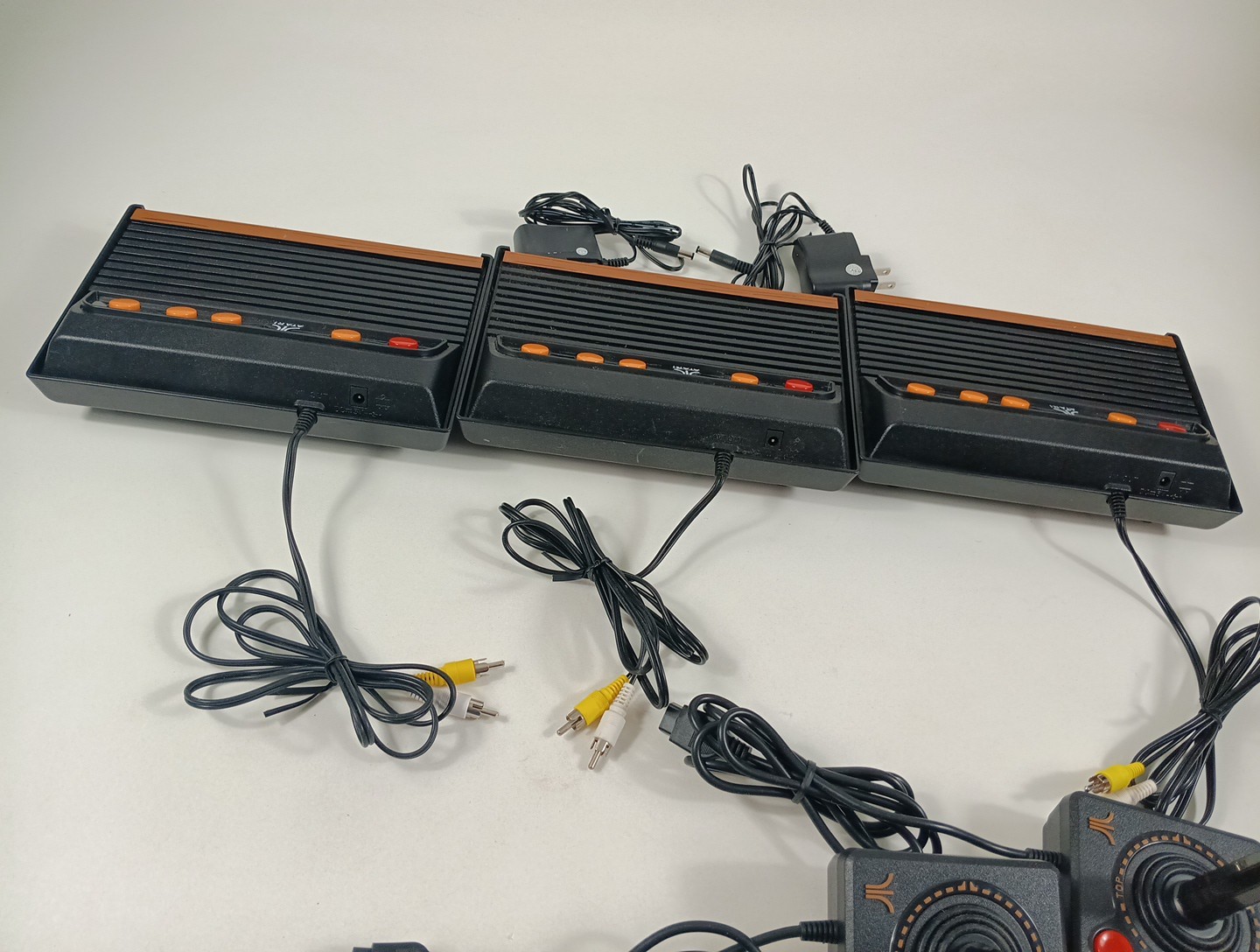 Atari Flashback 5, 6 & 7 Classic Console Lot TESTED 2 Controllers 2 Power Cords