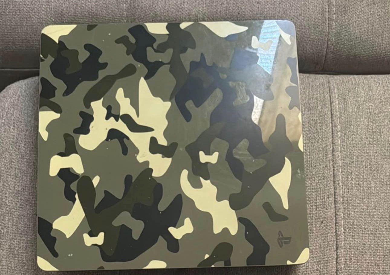 Sony PS4 Camo Slim Call of Duty: WWII Limited Edition 1TB Green Camouflage