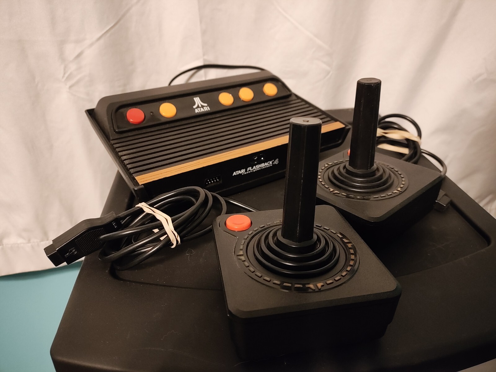 Atari Flashback 4 Classic Game Console-Tested, Working, 2 CX-40 Joysticks