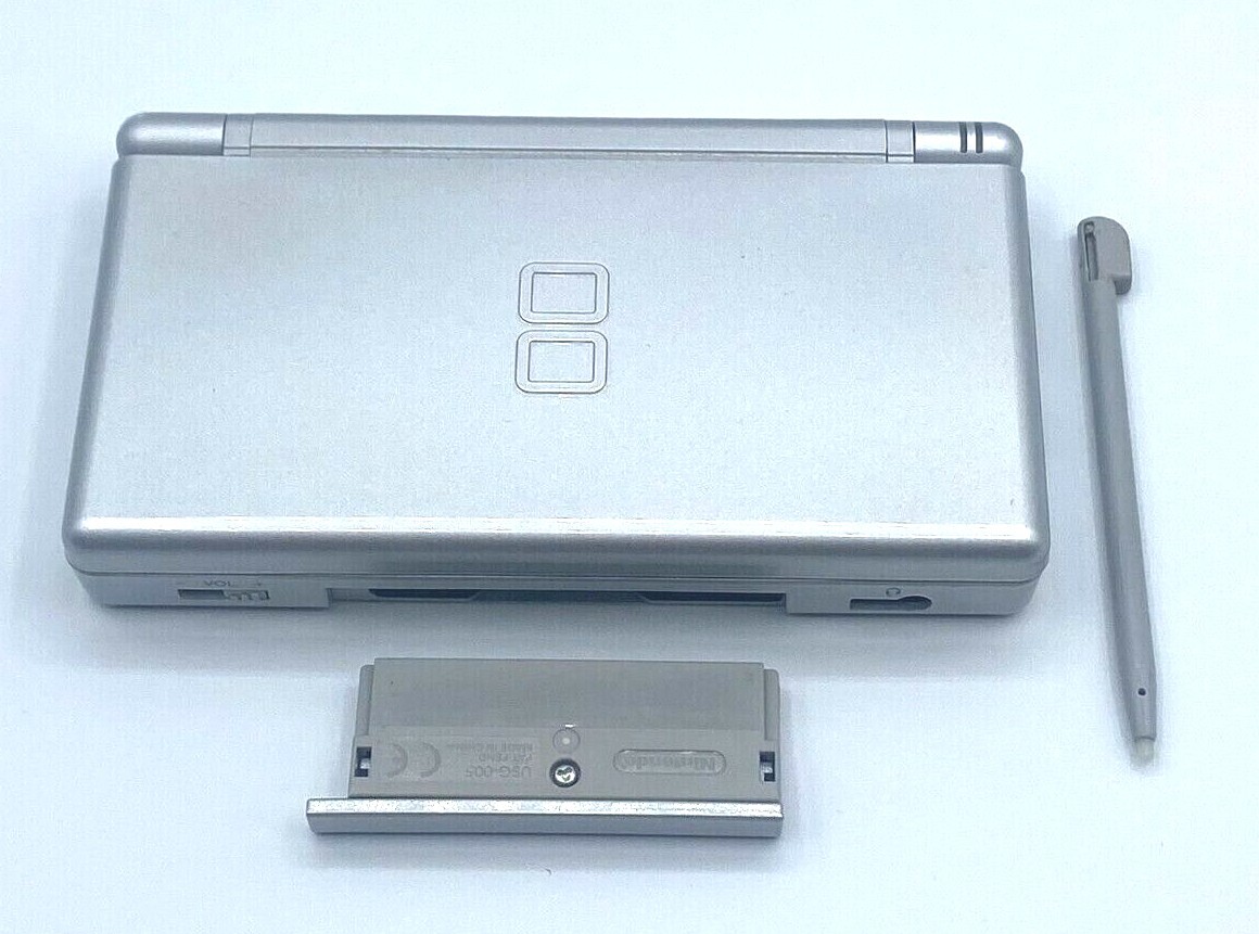 Nintendo DS Lite Authentic DSL Console Handheld YELLOWED SCREENS DSL Handheld