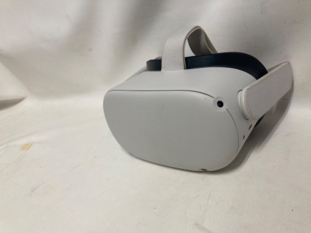 META QUEST KW49CM 128GB VIRTUAL CAMING SYSTEM