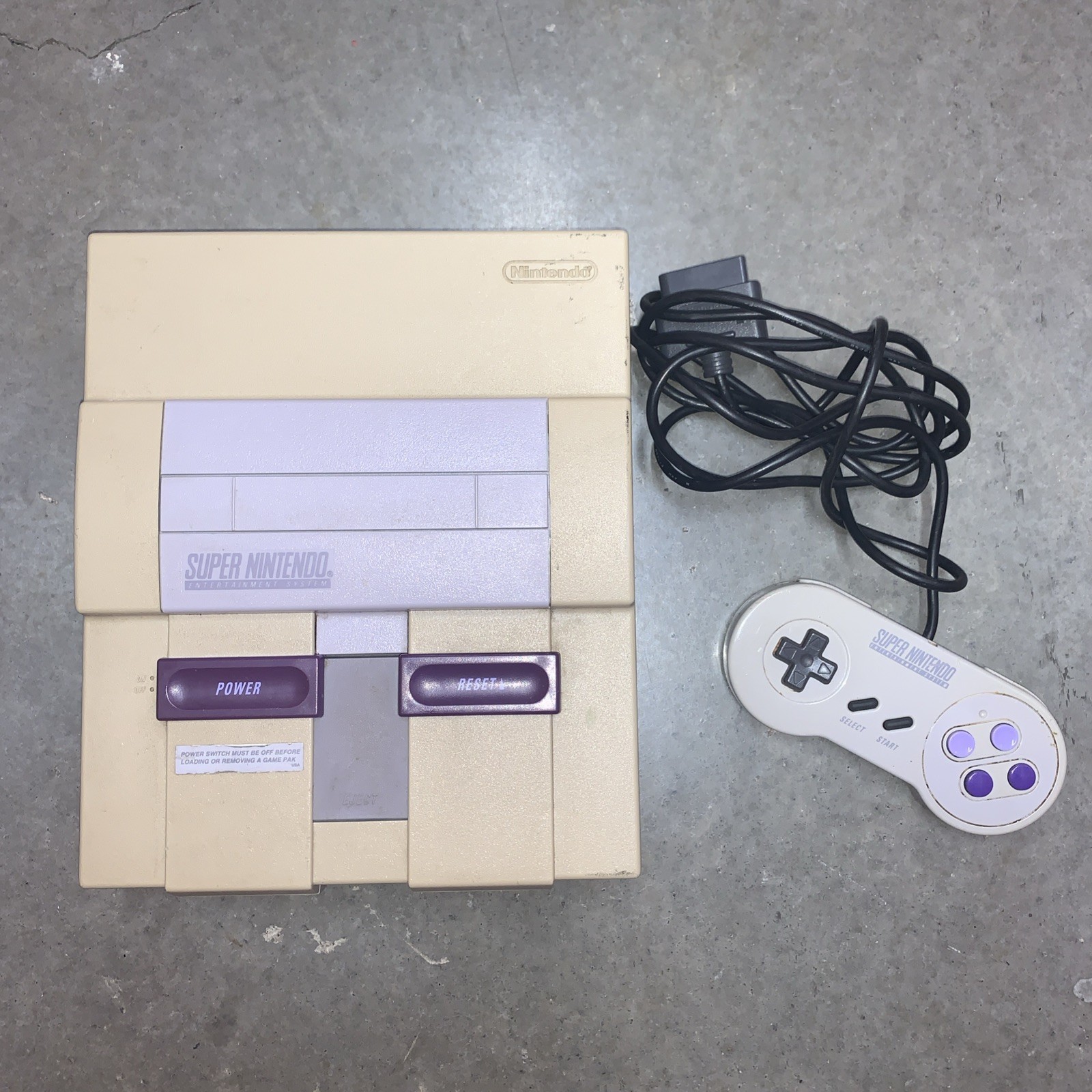 Super Nintendo SNES Console Only SNS-001 Includes (1) Controller