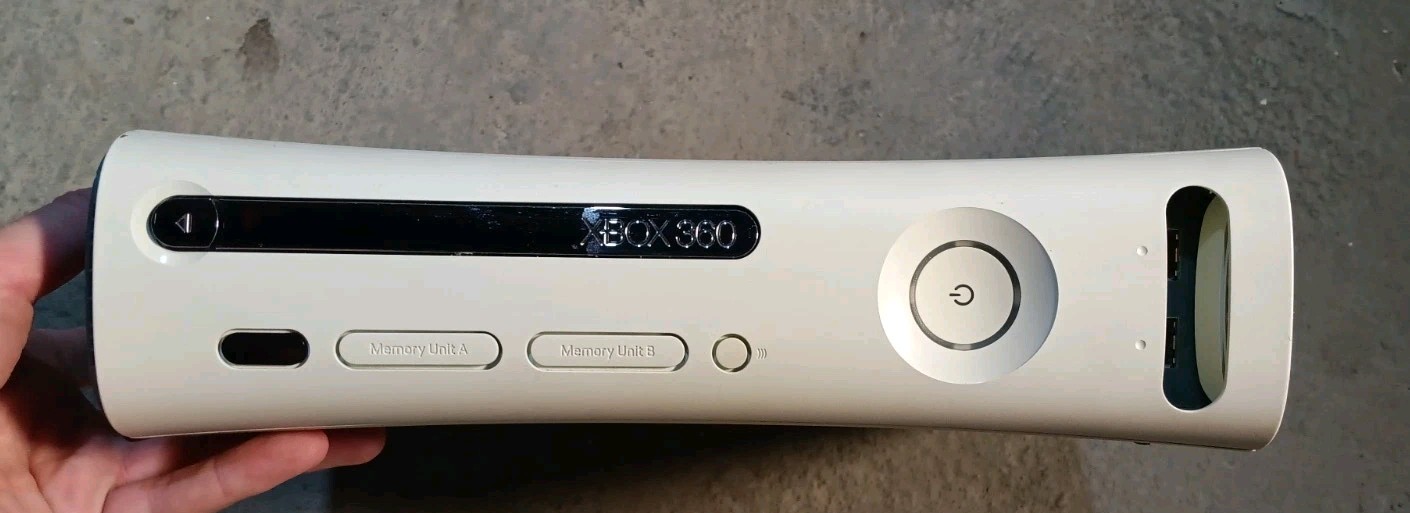 Microsoft Xbox 360 Original Fat White Console ONLY, 20gb Tested Works
