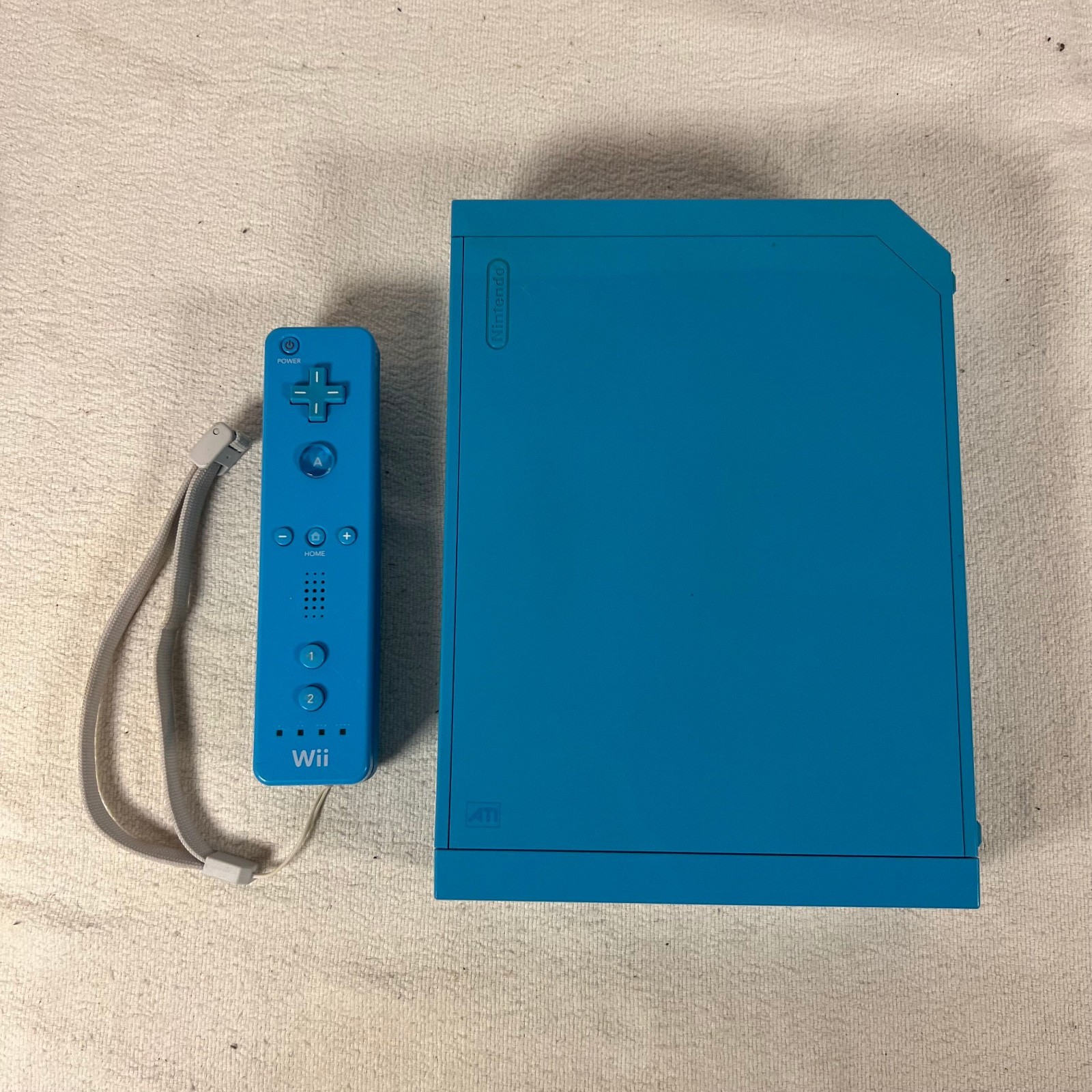 Nintendo Wii Video Game System Console Bundle Rvl-101 Blue