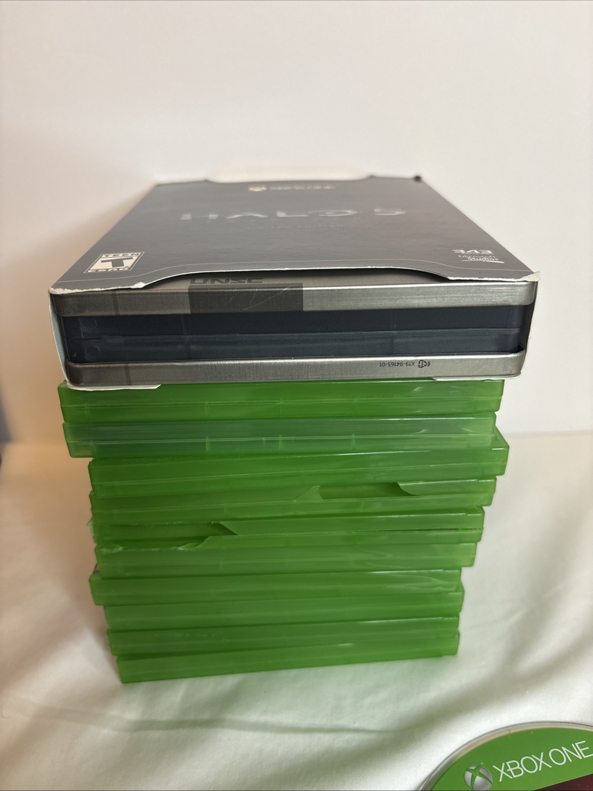 Microsoft Xbox One Black Console Bundle w/ Kinect, 2 Controllers & 16 Games