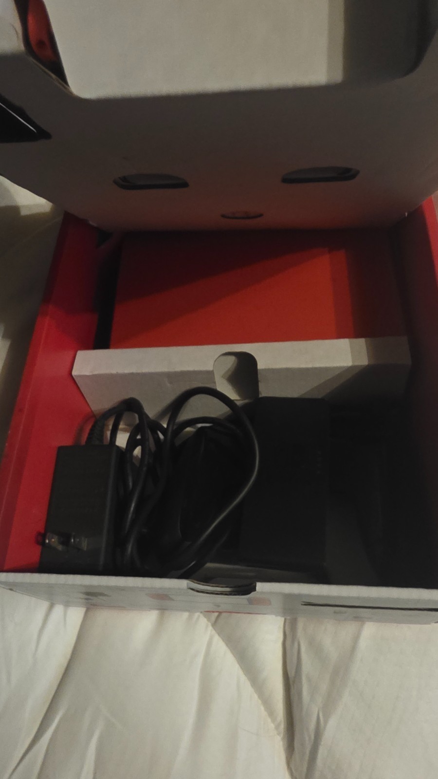 Nintendo switch OLED Mario Red + controller+ Zelda TOTK